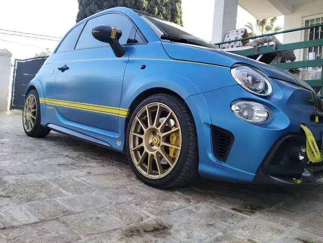 Abarth 595 Competizione
