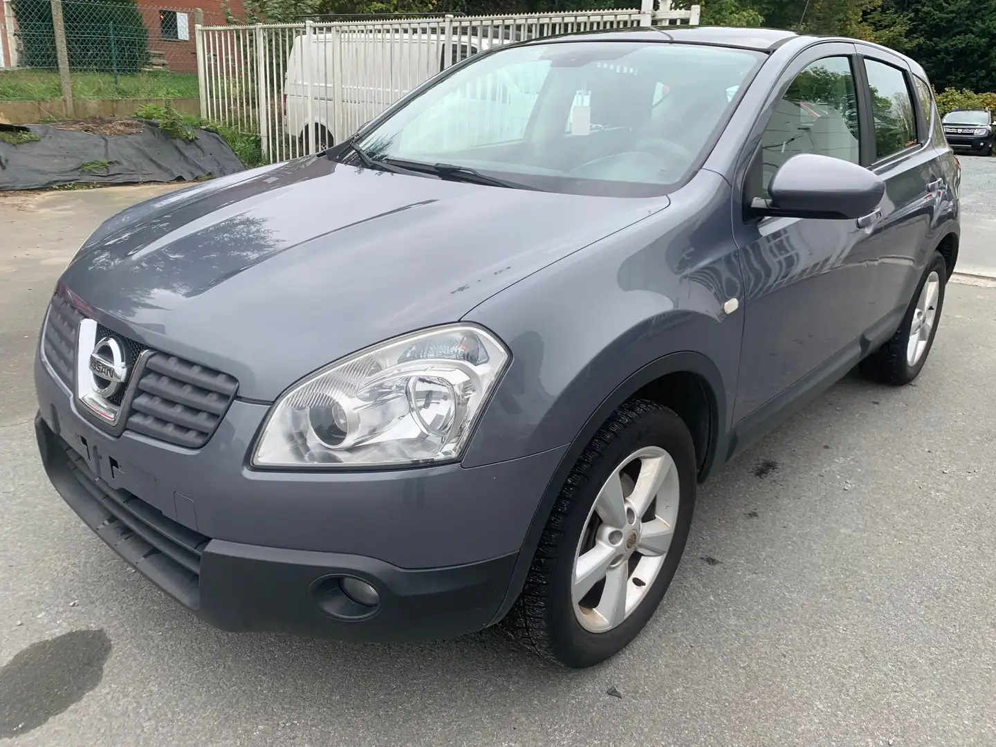 Nissan Qashqai Qashqai 1.6i 2WD Acenta Gris - 2