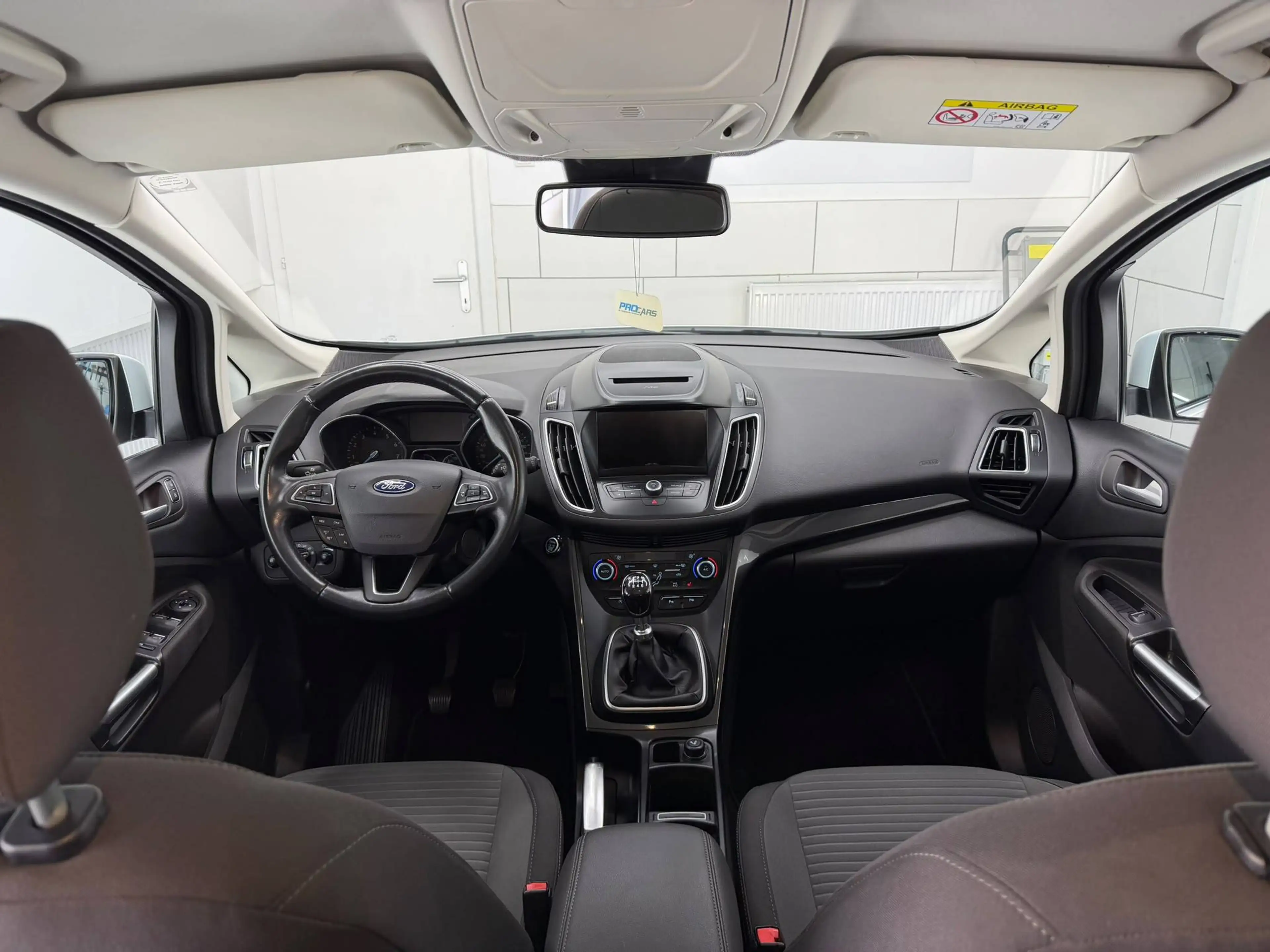 Ford Grand C-Max Titanium *7 Sitzer*Navi*AHK* — photo 10