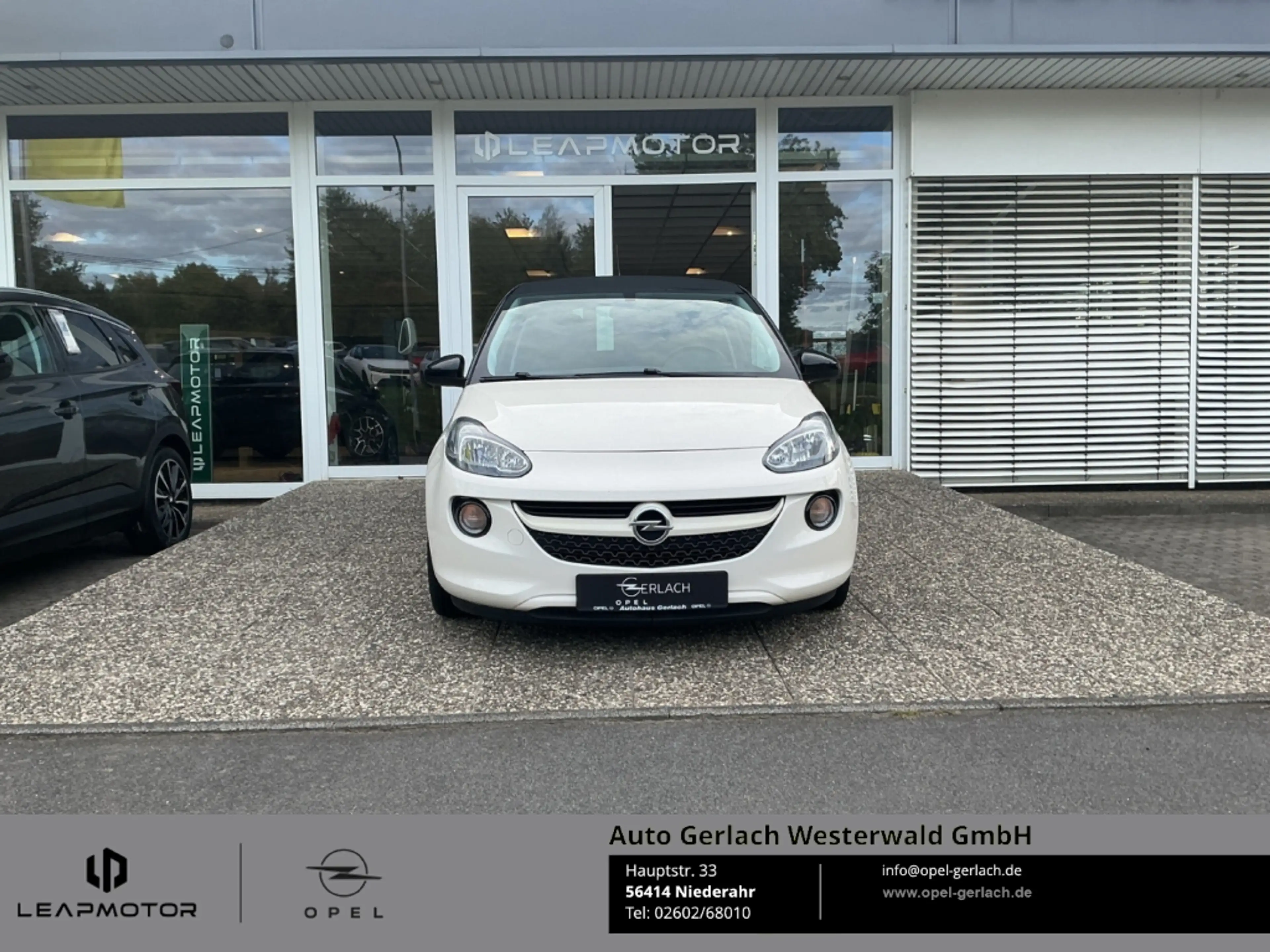 Opel Adam Open Air 120 Jahre ecoFlex Faltdach Apple CarPlay — photo 2