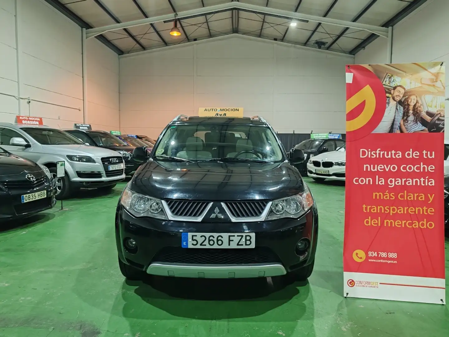 Mitsubishi Outlander 2.2DI-D Kaiteki Plus - 1