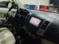 Mitsubishi Outlander 2.2DI-D Kaiteki Plus - thumbnail 18