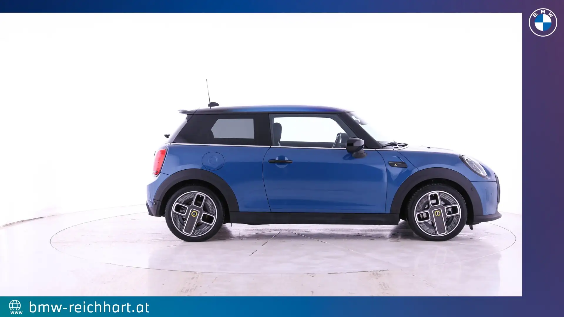 MINI Cooper SE Blau - 2