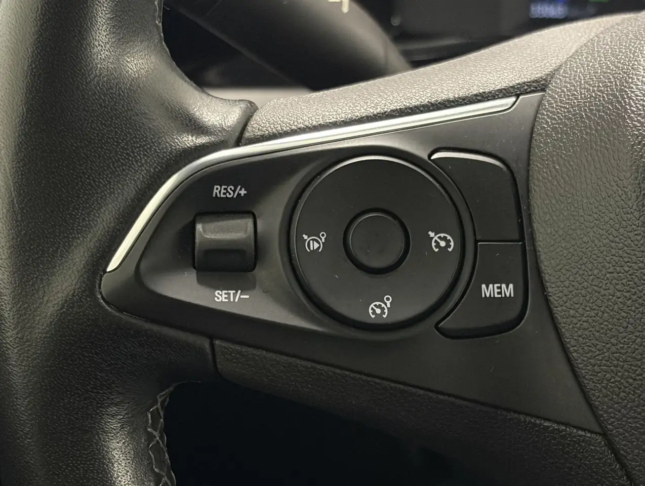 Opel Mokka 50kWh EV Edition, миниатюра 22