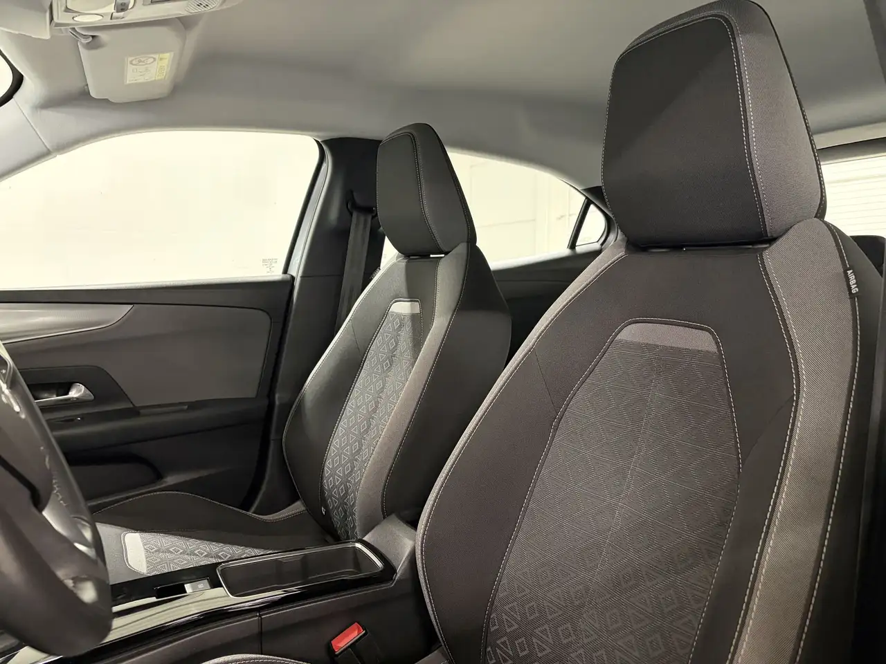 Opel Mokka 50kWh EV Edition, миниатюра 10