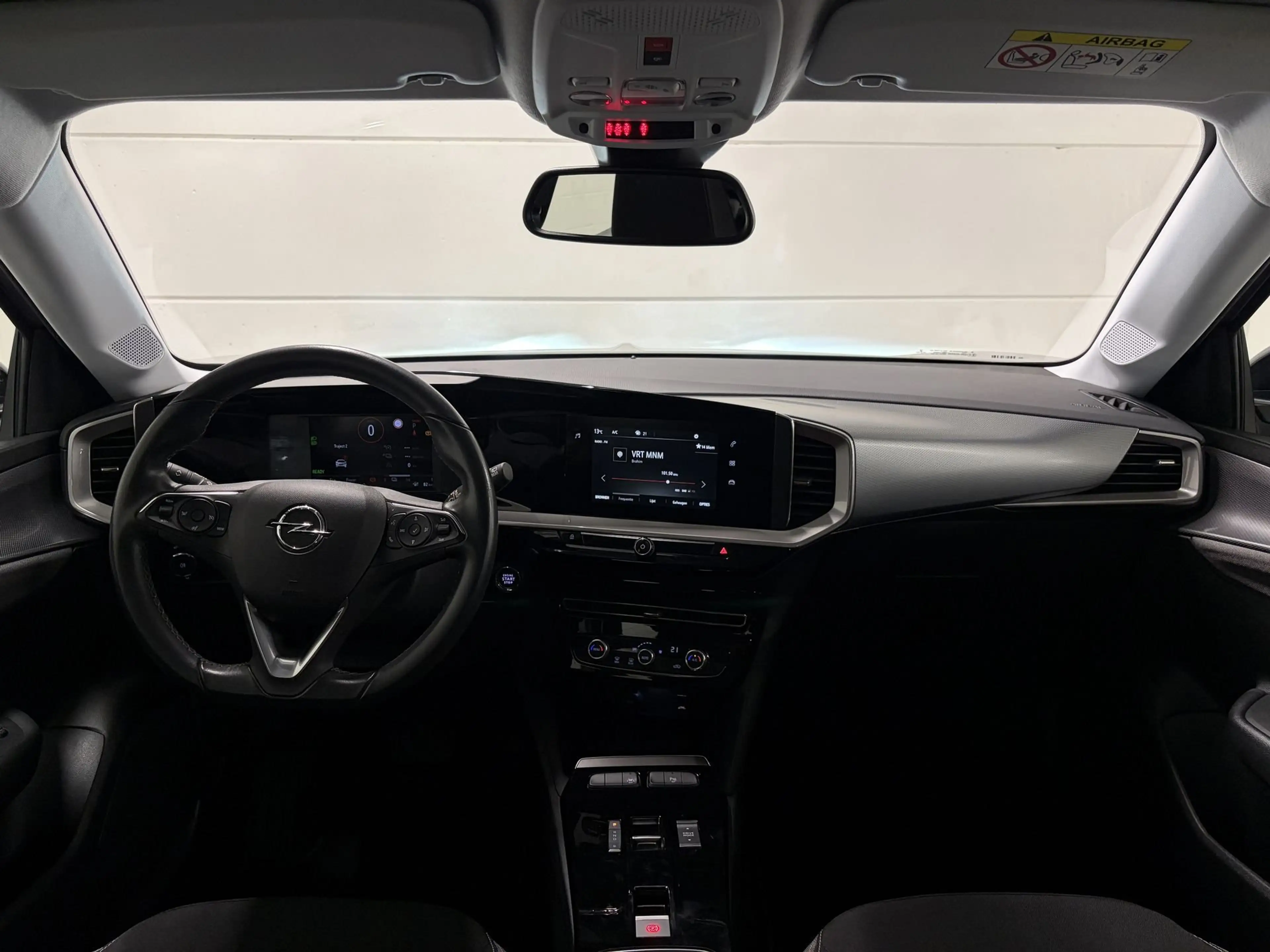 Opel Mokka-E 50kWh EV Edition — photo 9