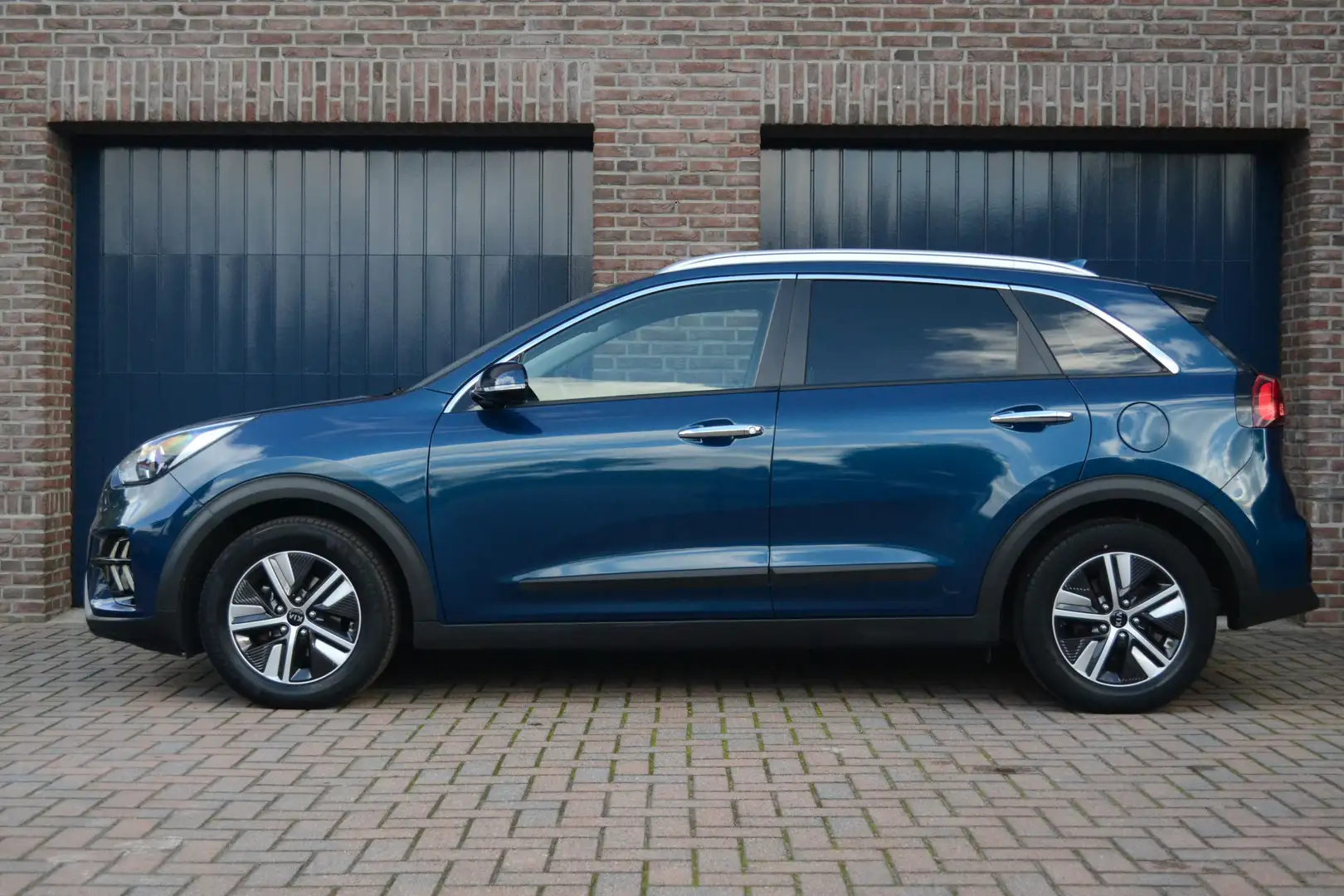 Kia Niro 1.6 GDi Hybrid DynamicLine | Facelift | Camera | A Bleu - 2