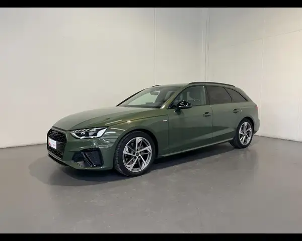 Audi A4 AVANT 35 TDI MHEV S-TRONIC S-LINE