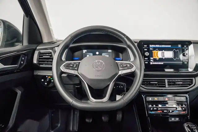 Volkswagen T-Cross view 13