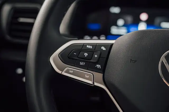 Volkswagen T-Cross view 14