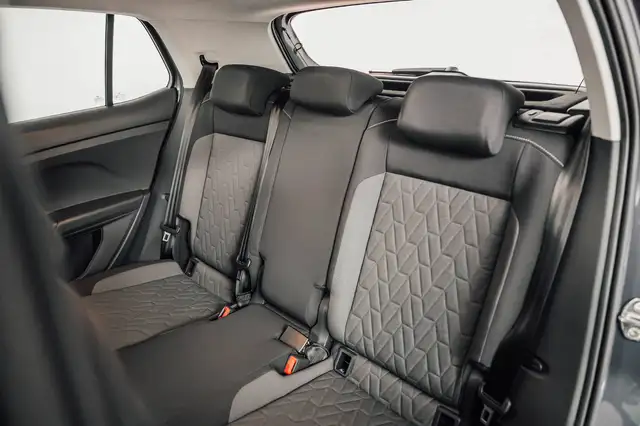 Volkswagen T-Cross view 8