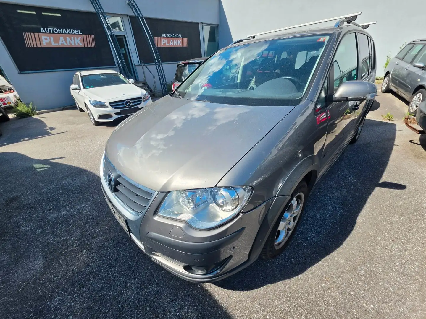 Volkswagen Touran CrossTouran Grau - 1