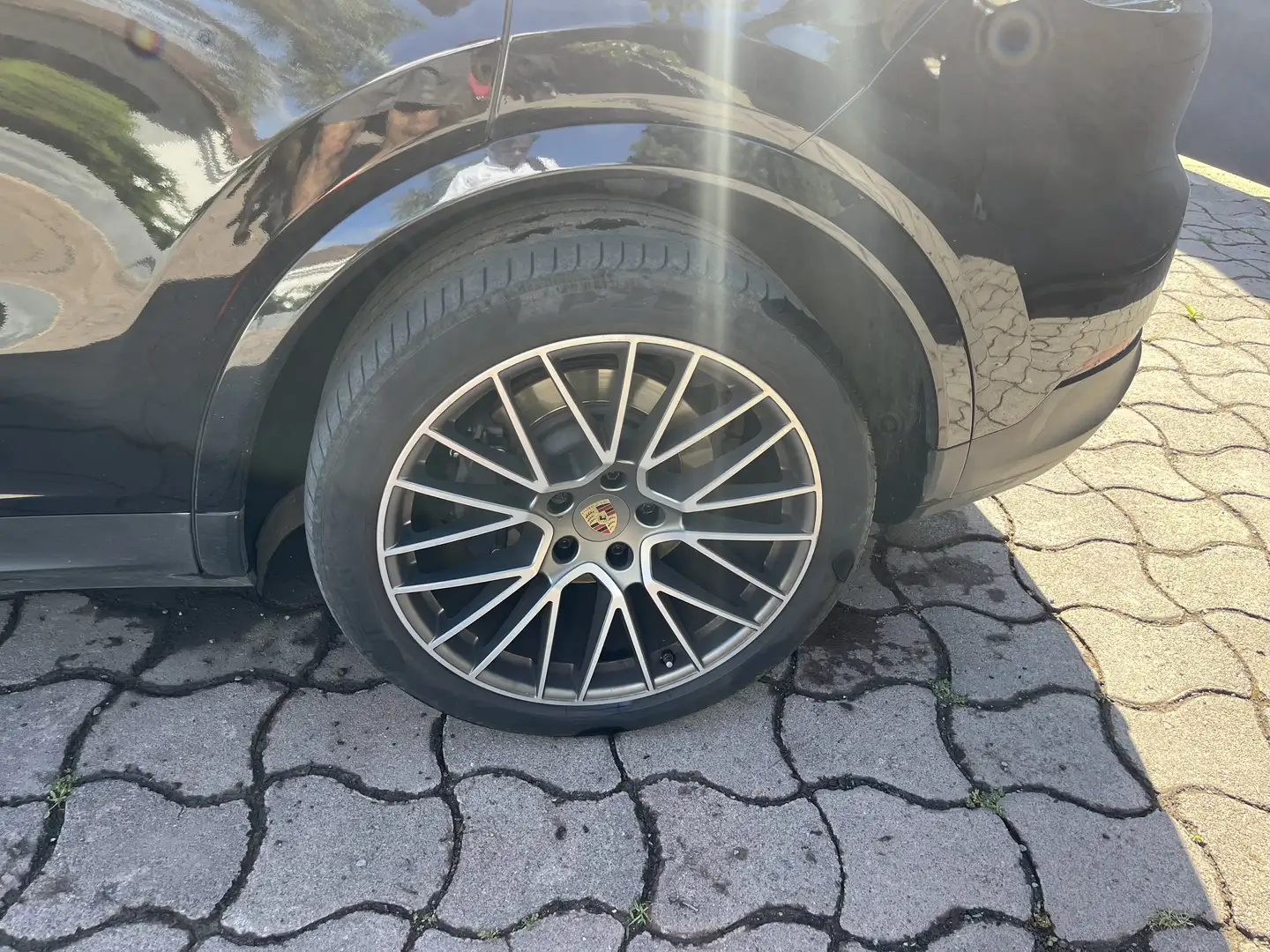 Porsche Cayenne E-Hybrid Coupe Tiptronic S - 2