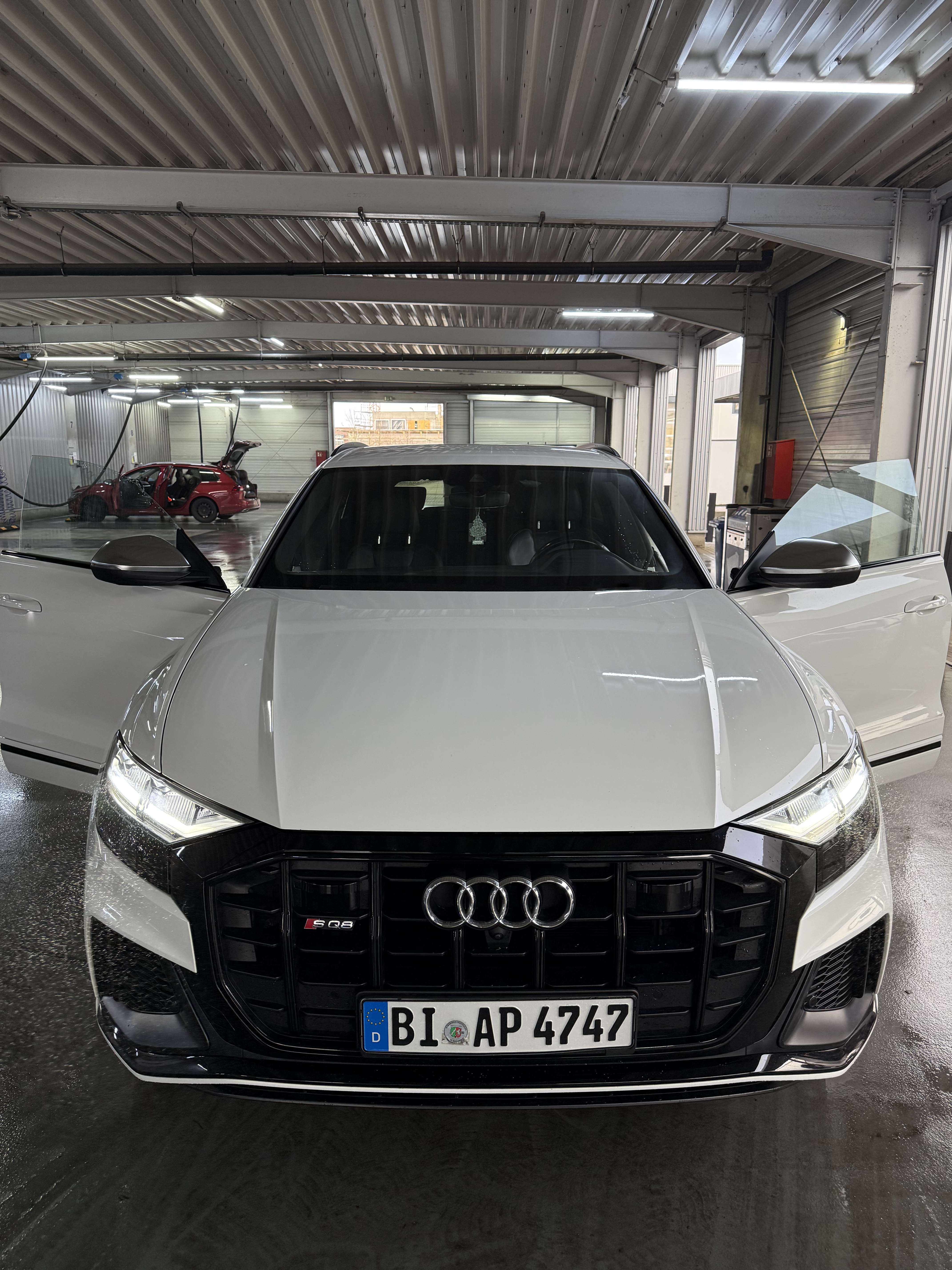 Second hand Audi Sq8 4.0