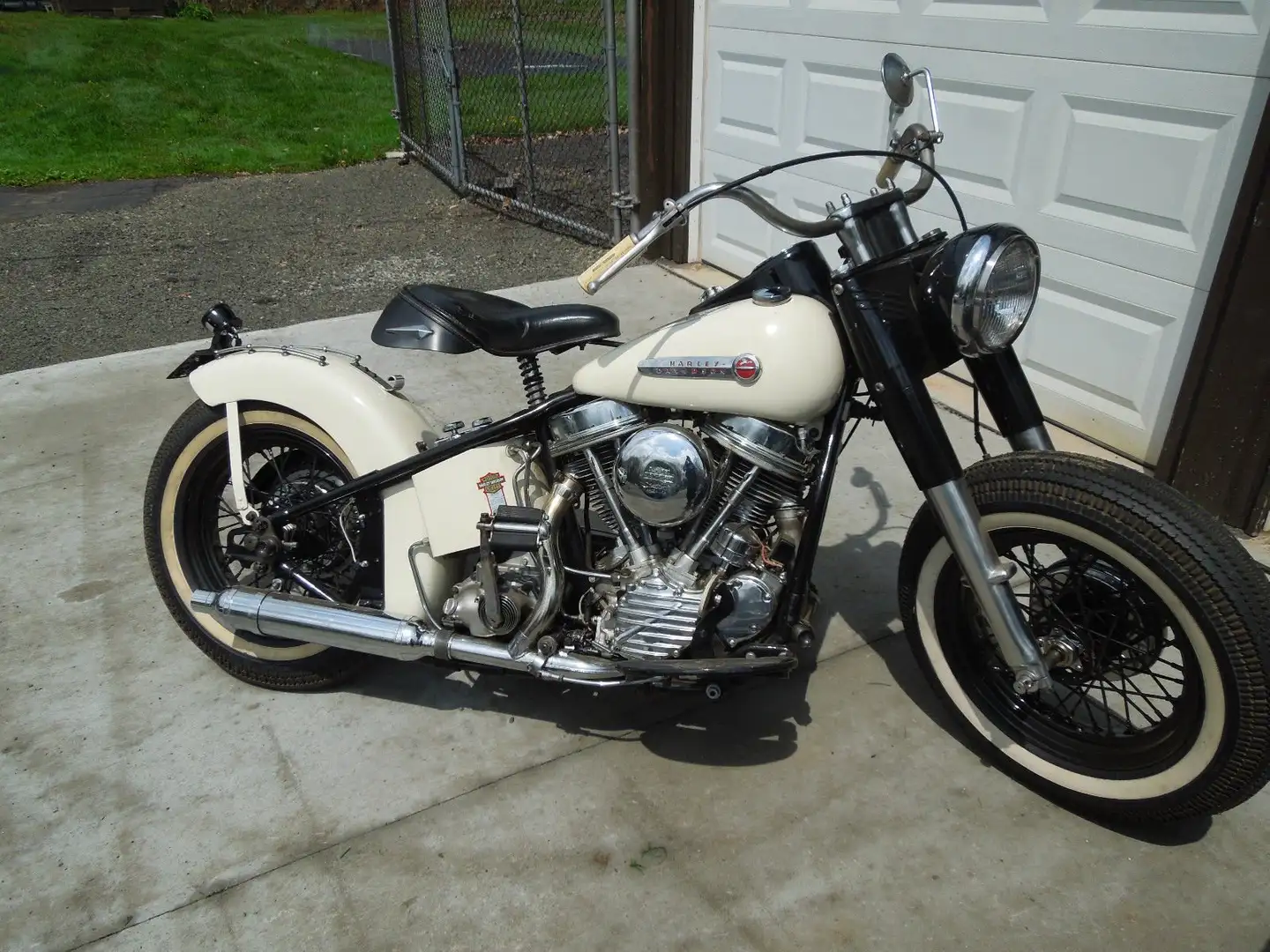 Harley-Davidson Panhead Beyaz - 1