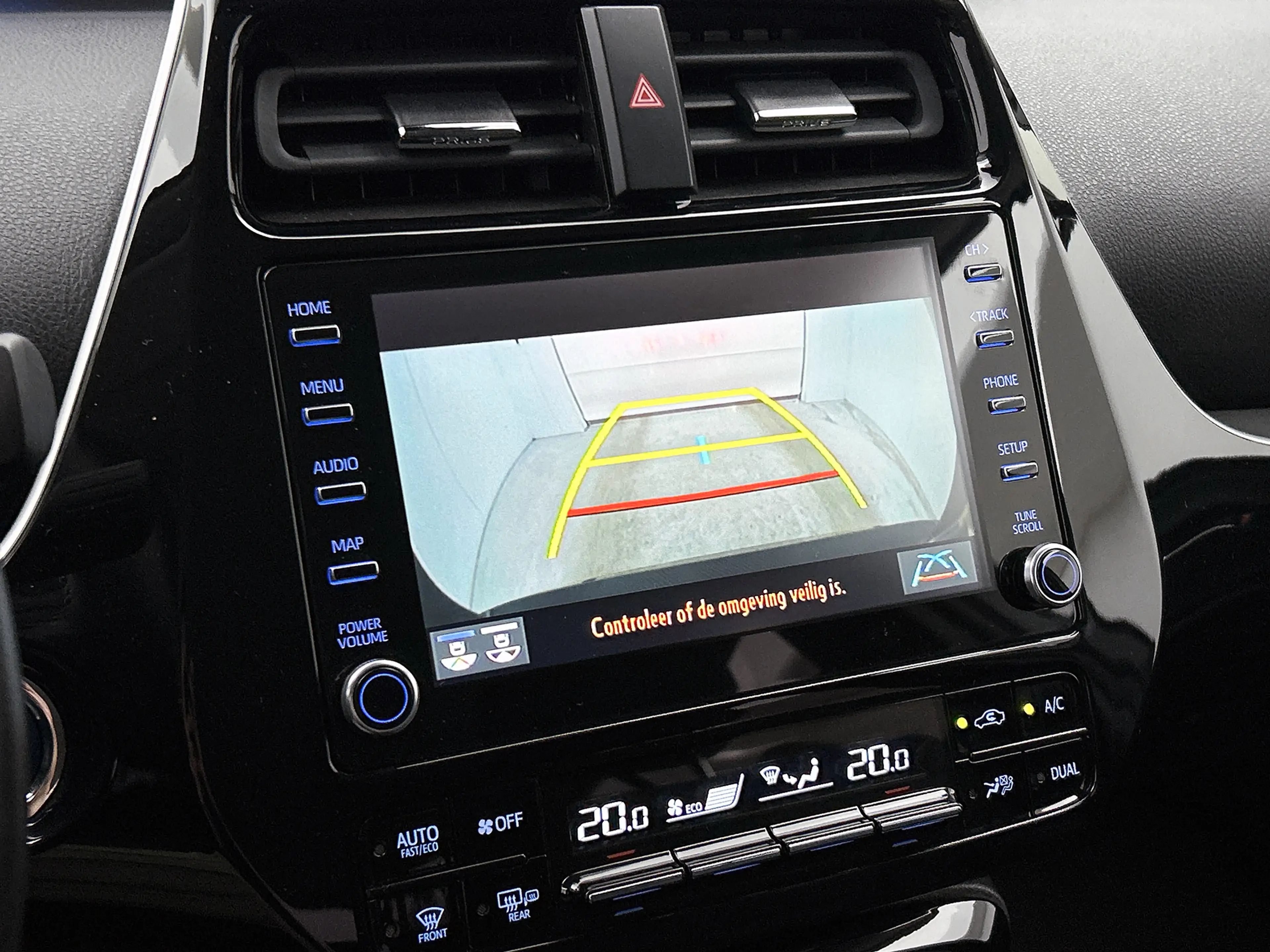 Toyota Prius 1.8 Plug-in Dynamic | Dealer Onderhouden | Head-Up — photo 8