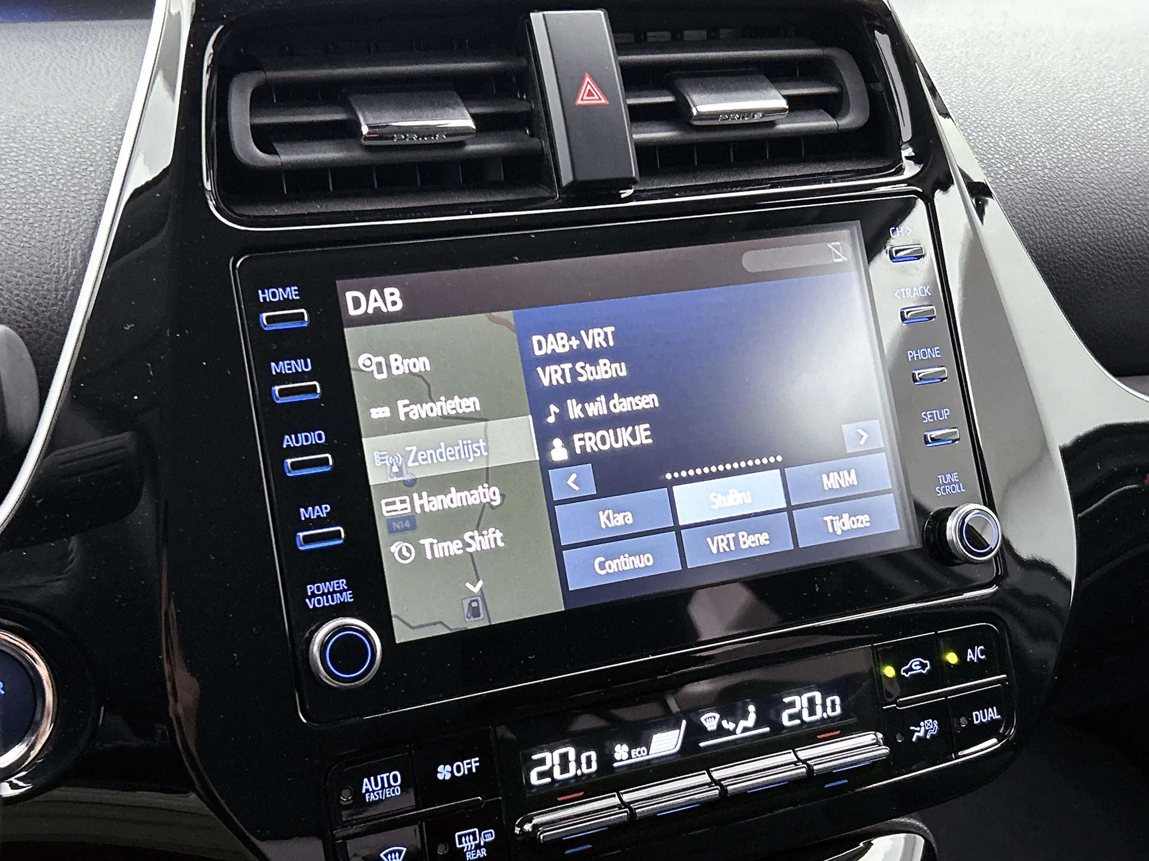Toyota Prius 1.8 Plug-in Dynamic | Dealer Onderhouden | Head-Up — photo 7