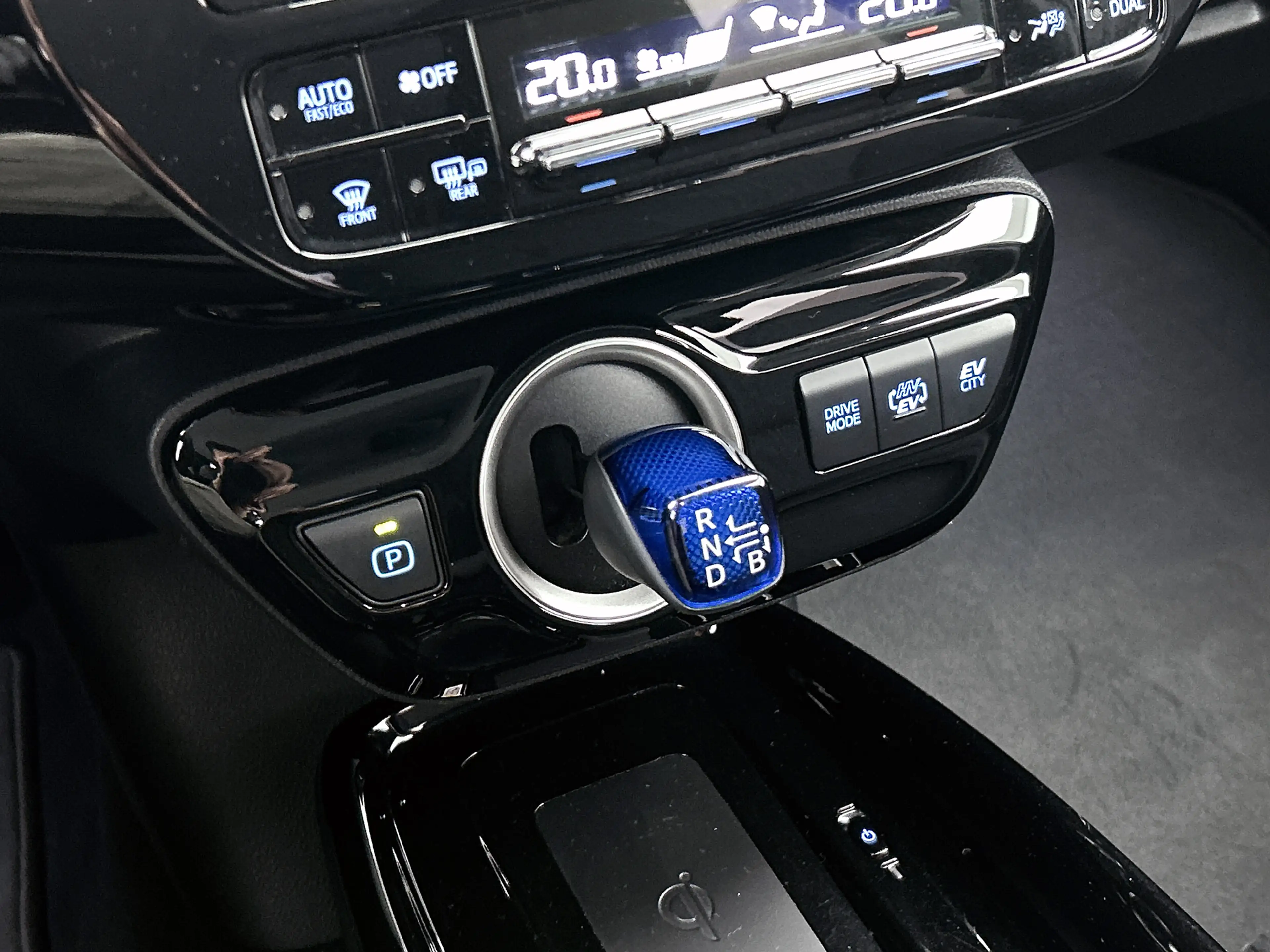 Toyota Prius 1.8 Plug-in Dynamic | Dealer Onderhouden | Head-Up — photo 11