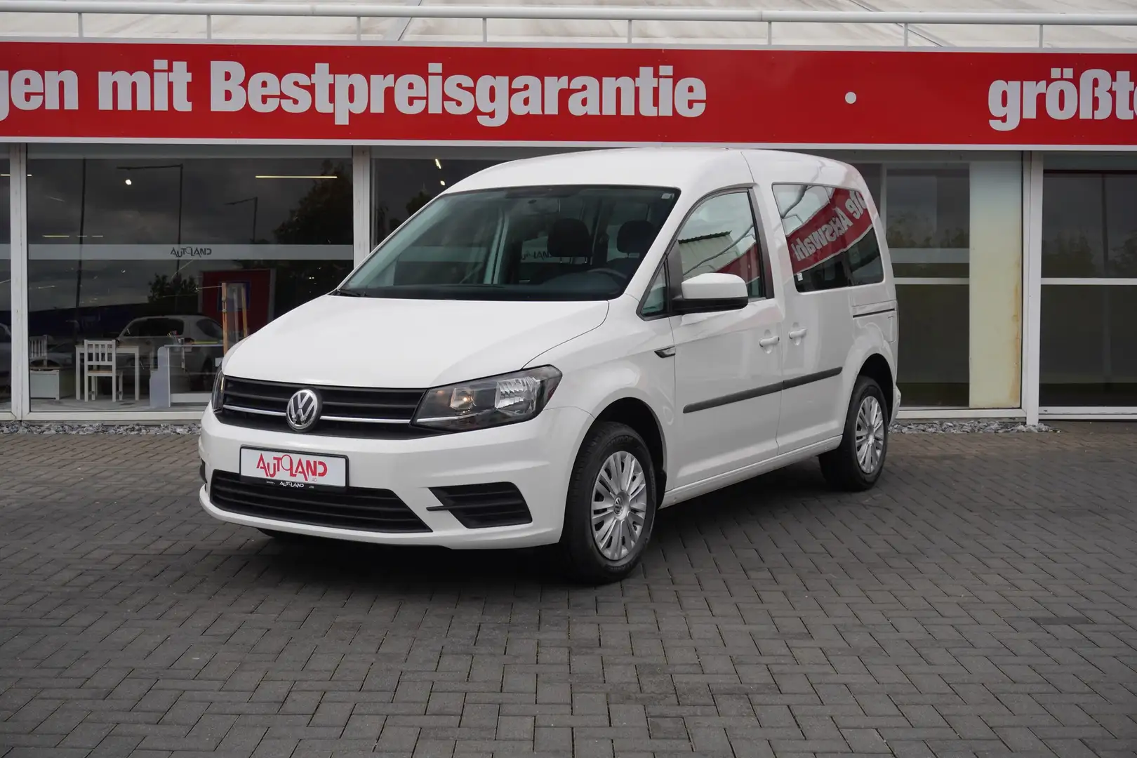 Volkswagen Caddy 1.2 TSI BMT Family Klima Tempomat Navi USB Weiß - 2
