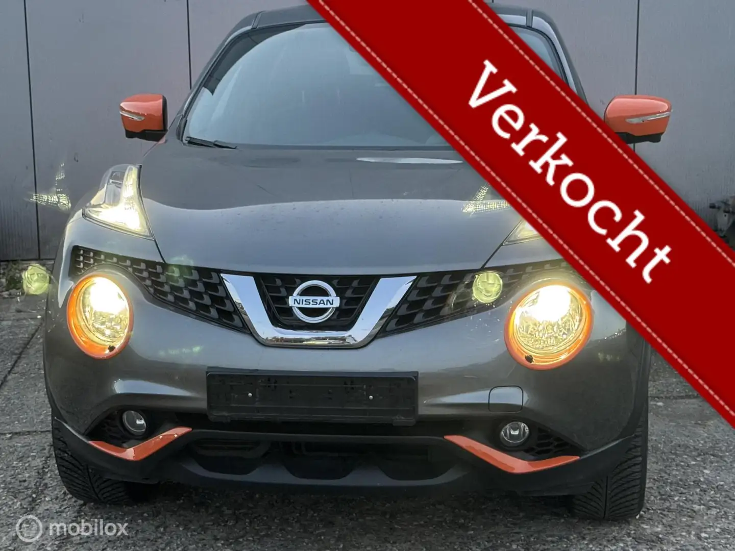 Nissan Juke NIEUWSTAAT 44.000 KM! 1.6 Tekna MET FULL OPTIONS Gris - 1