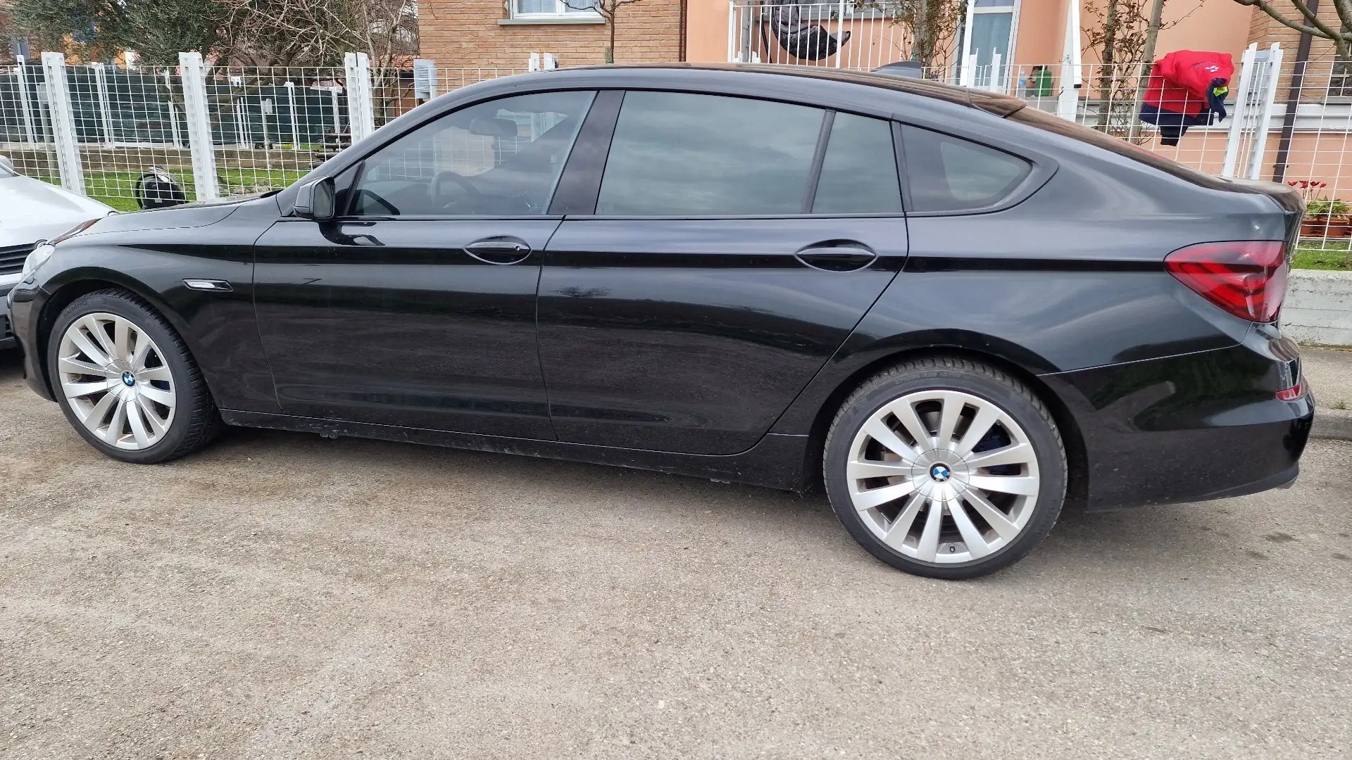 BMW 530 530d Gran Turismo Futura auto Nero - 2