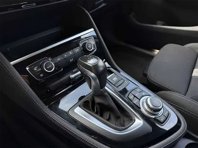 BMW 2 Series view 15