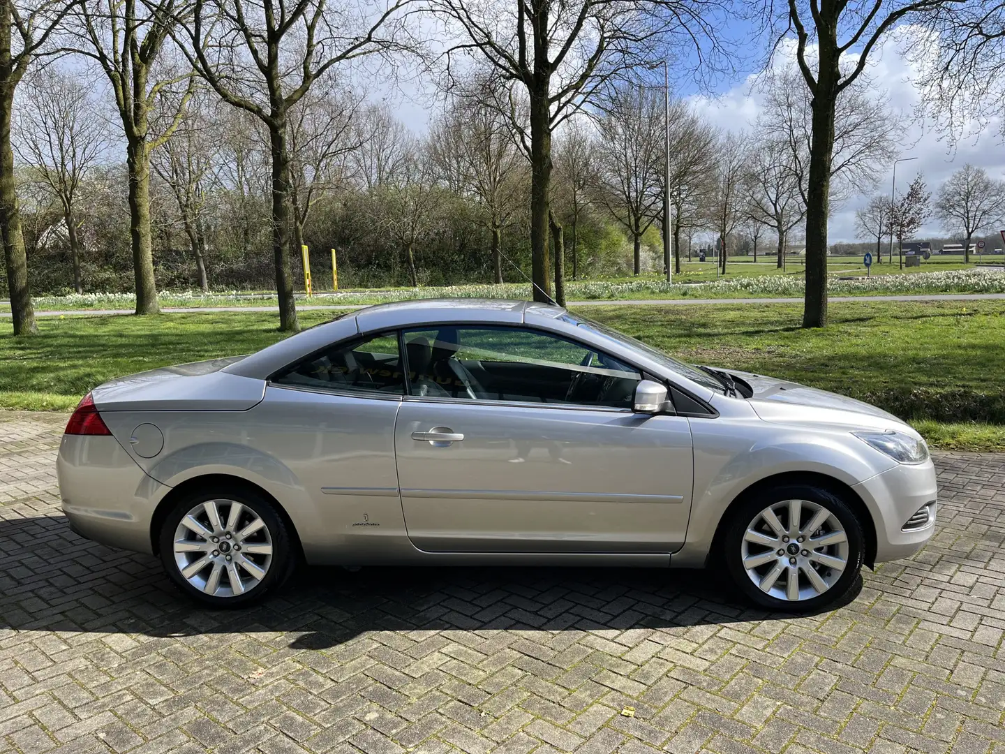 Ford Focus CC Coupé-Cabriolet 2.0 Limited | AUTOMAAT | AIRCO | C Gris - 2