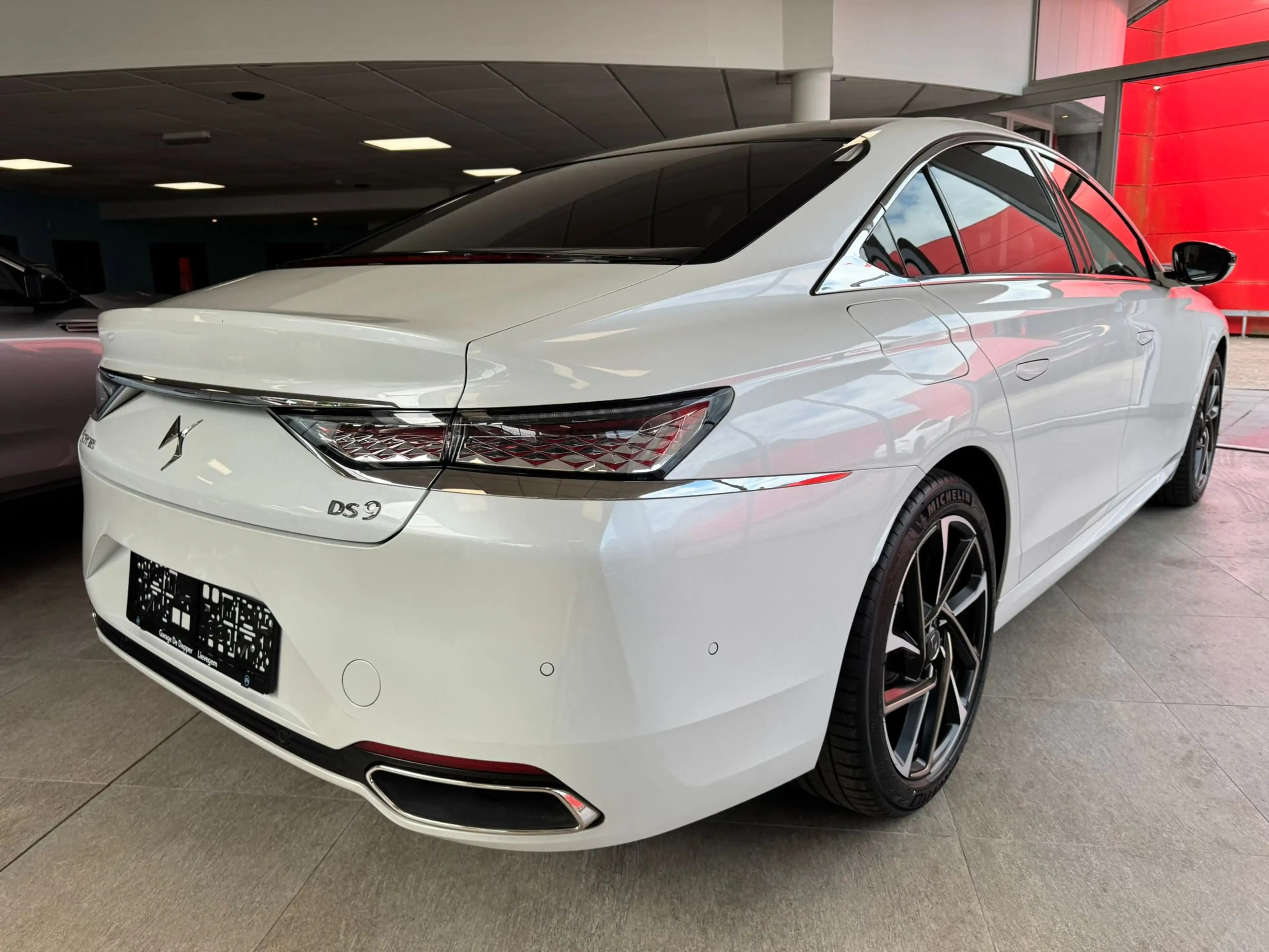 DS Automobiles DS 9 PHEV 1.6 E-TENSE 225 Rivoli + — photo 3