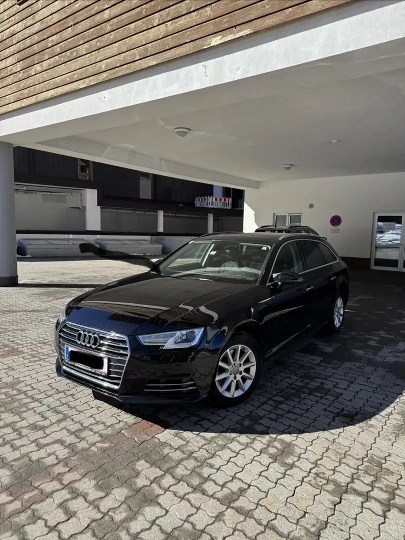 Audi A4 Avant 2,0 TDI Comfort Edition DPF - 1