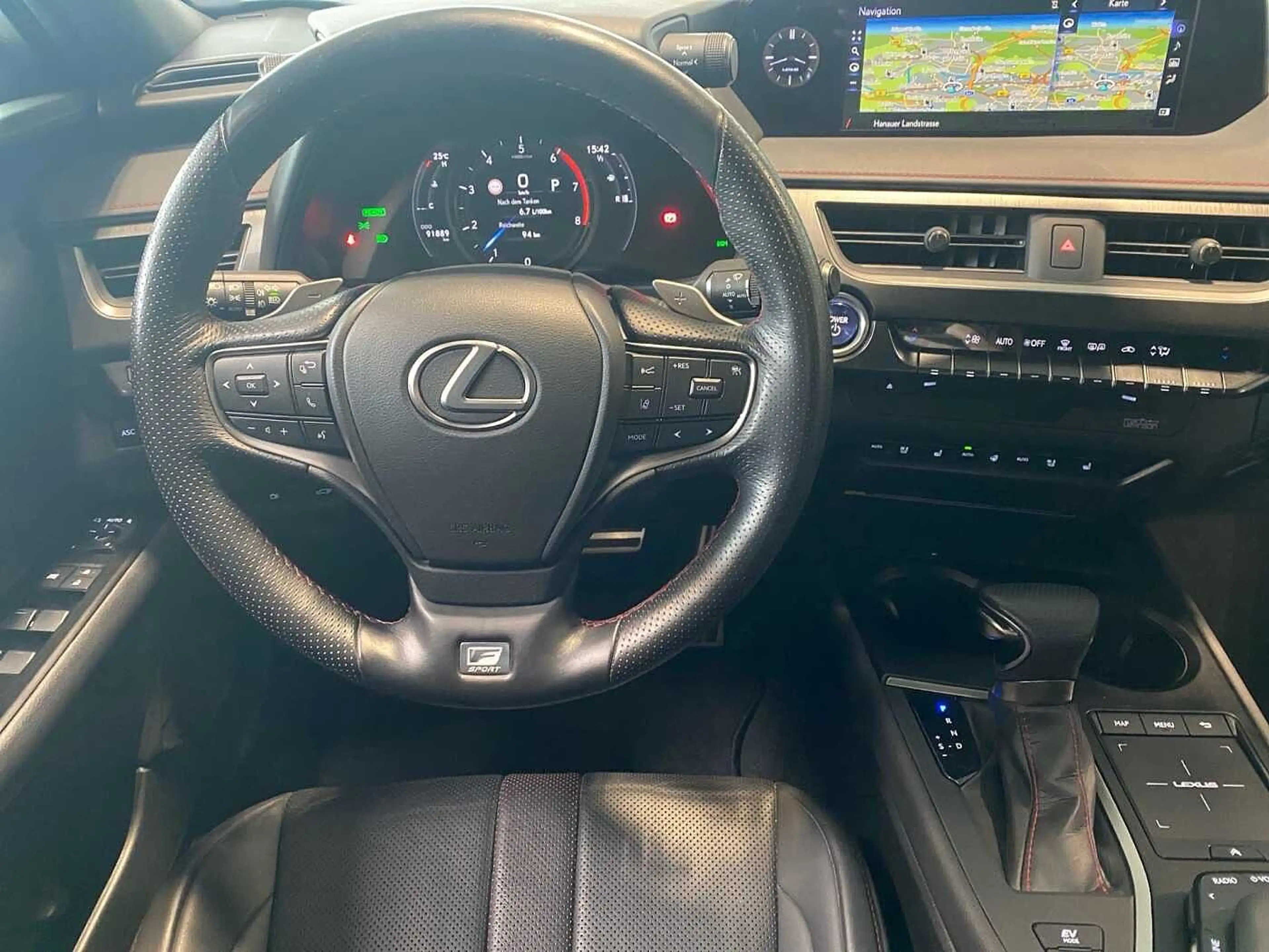 Lexus UX 250h F SPORT HUD MARK LEVINSON GSD — photo 11