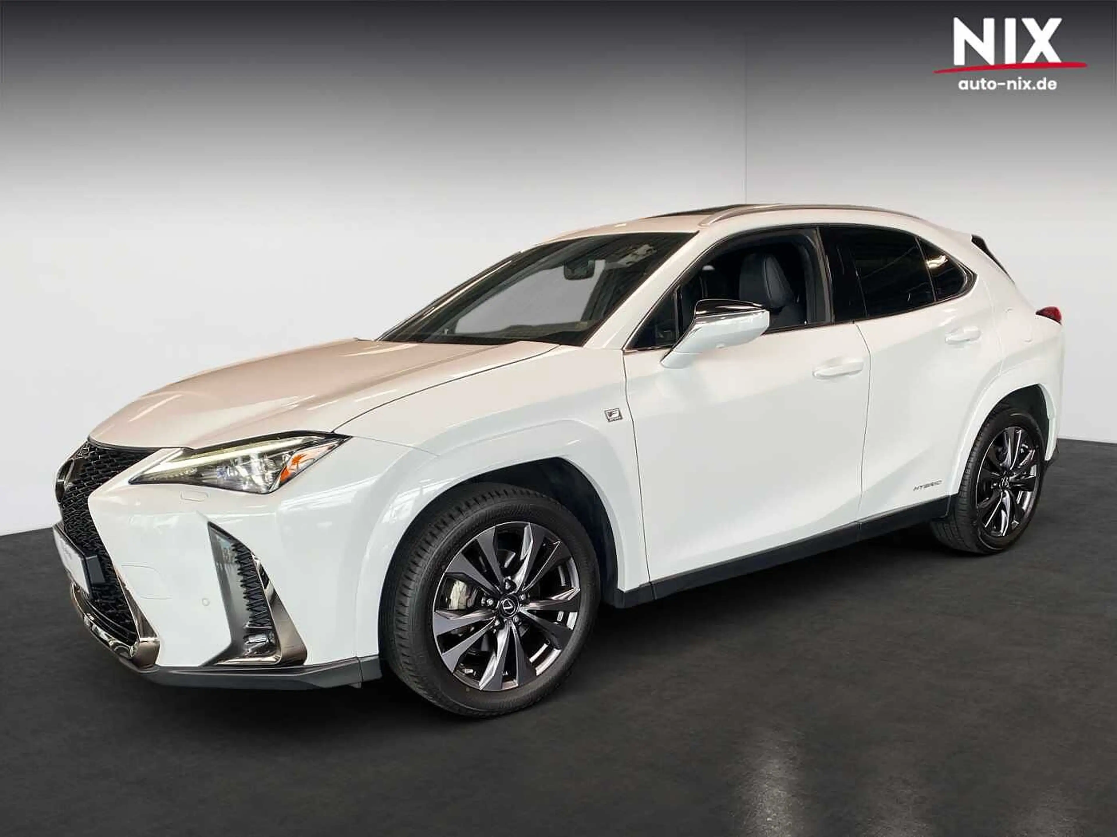 Lexus UX 250h F SPORT HUD MARK LEVINSON GSD