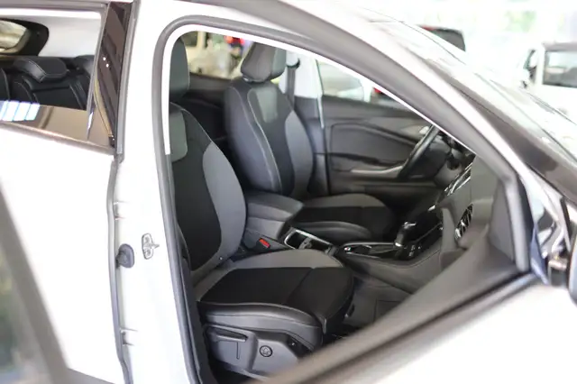 Opel Grandland view 13
