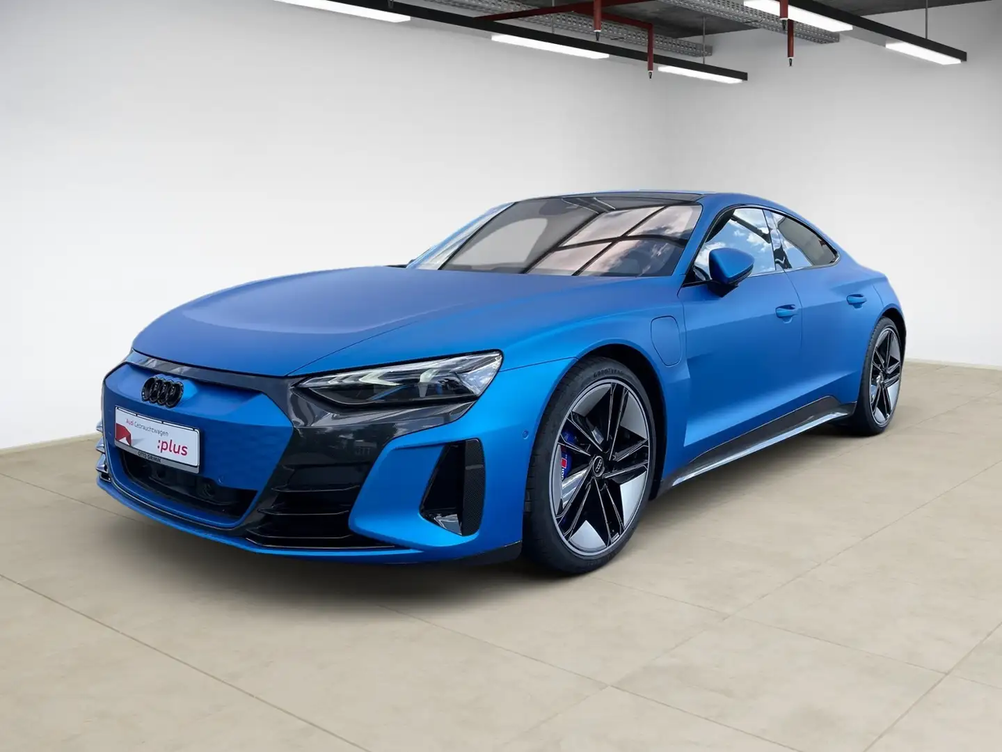 Audi e-tron GT RS quattro (foliert) Matrix LED Azul - 2