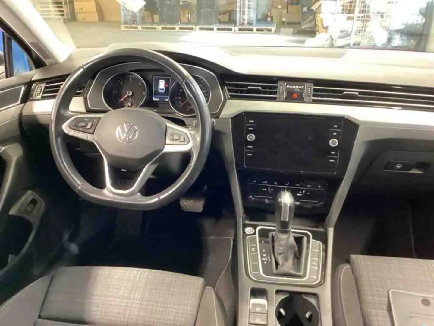 Volkswagen Passat Variant 2.0 TDI Business DSG Navi Kamera LED Sitzheizung A Grau - 2