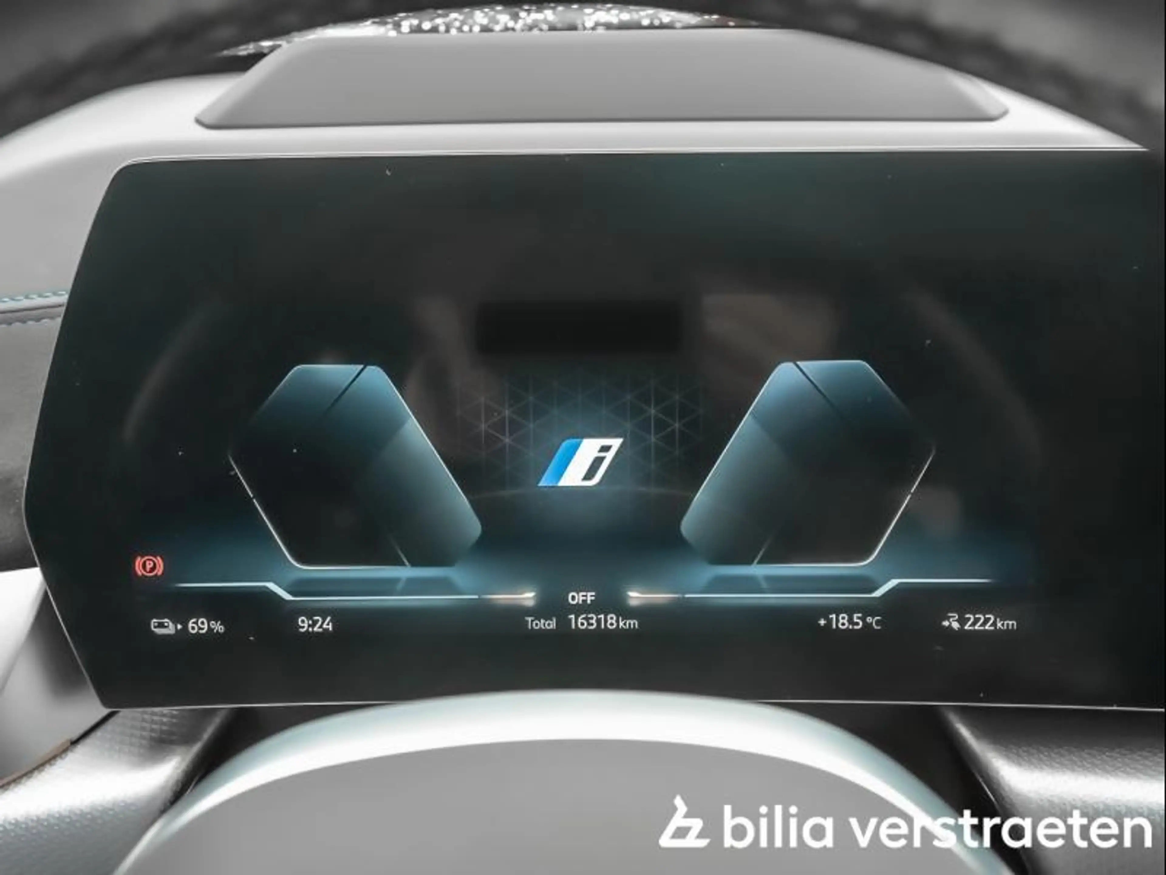 BMW iX2 xDrive30 MPRO - PANO - TREKHK - ACC - 360 - H&K — photo 10