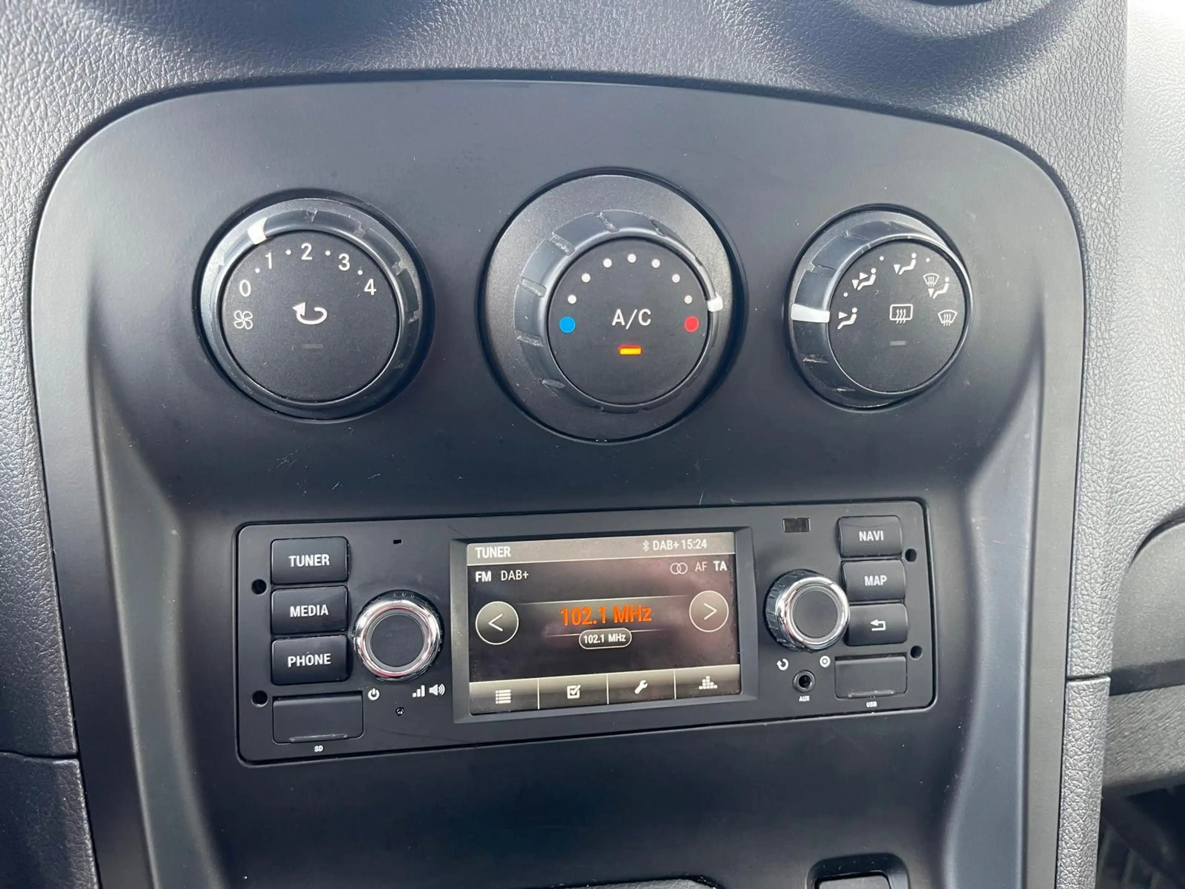 Mercedes-Benz Citan Kasten CDI lang/1HD/MWST/NAVI/CAM — photo 13