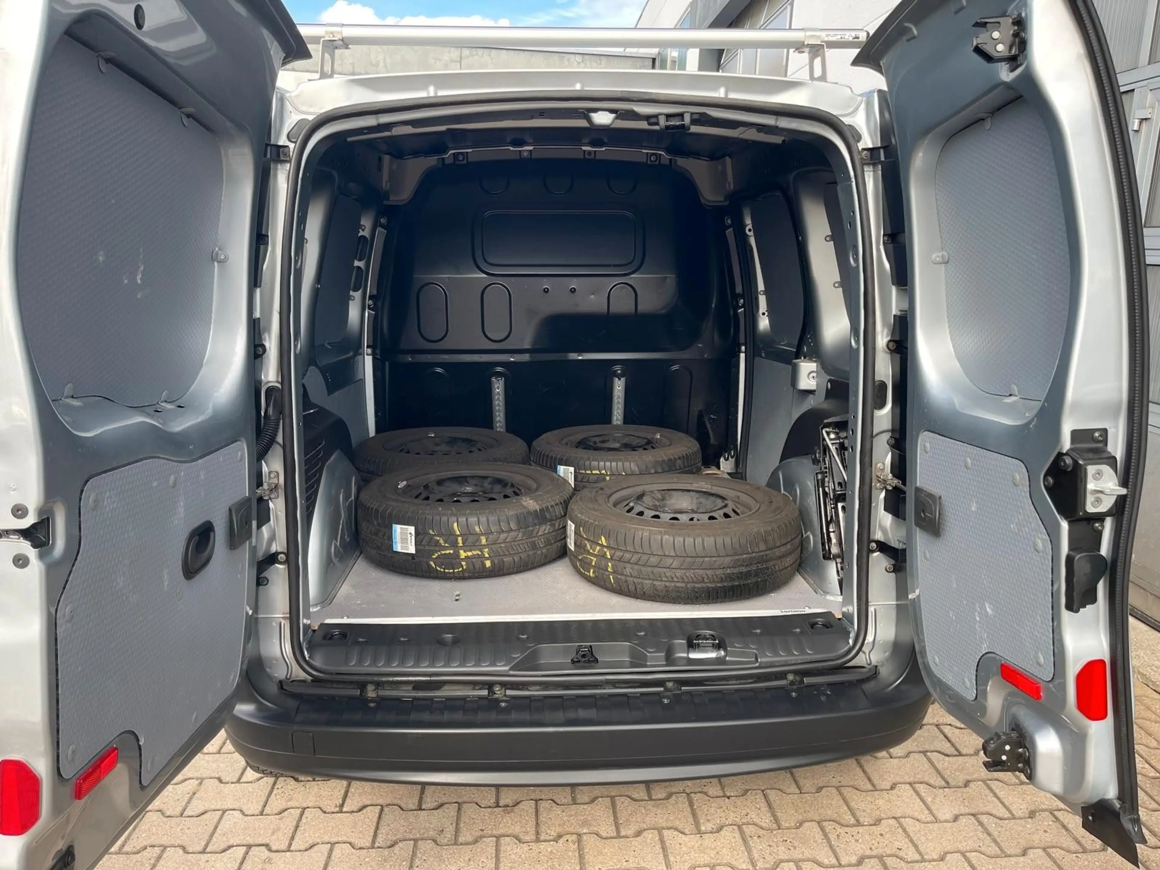 Mercedes-Benz Citan Kasten CDI lang/1HD/MWST/NAVI/CAM — photo 7
