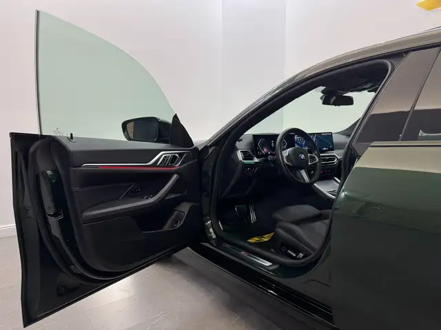 BMW M view 11