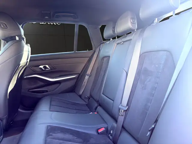 BMW M view 8