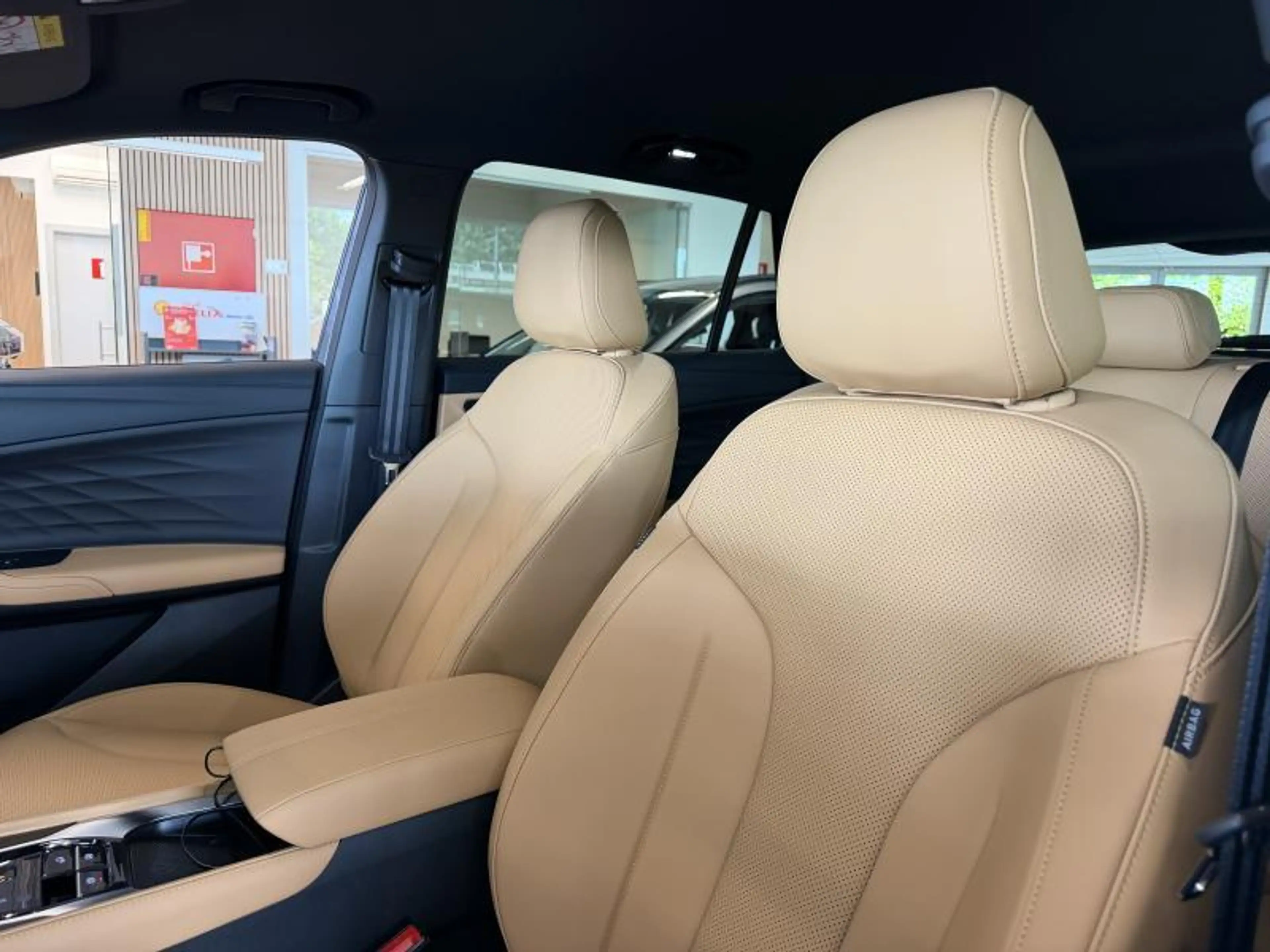 MG HS 1.5 T-GDi HYBRID+ Luxury | NEW MODEL! - STOCK! — photo 13