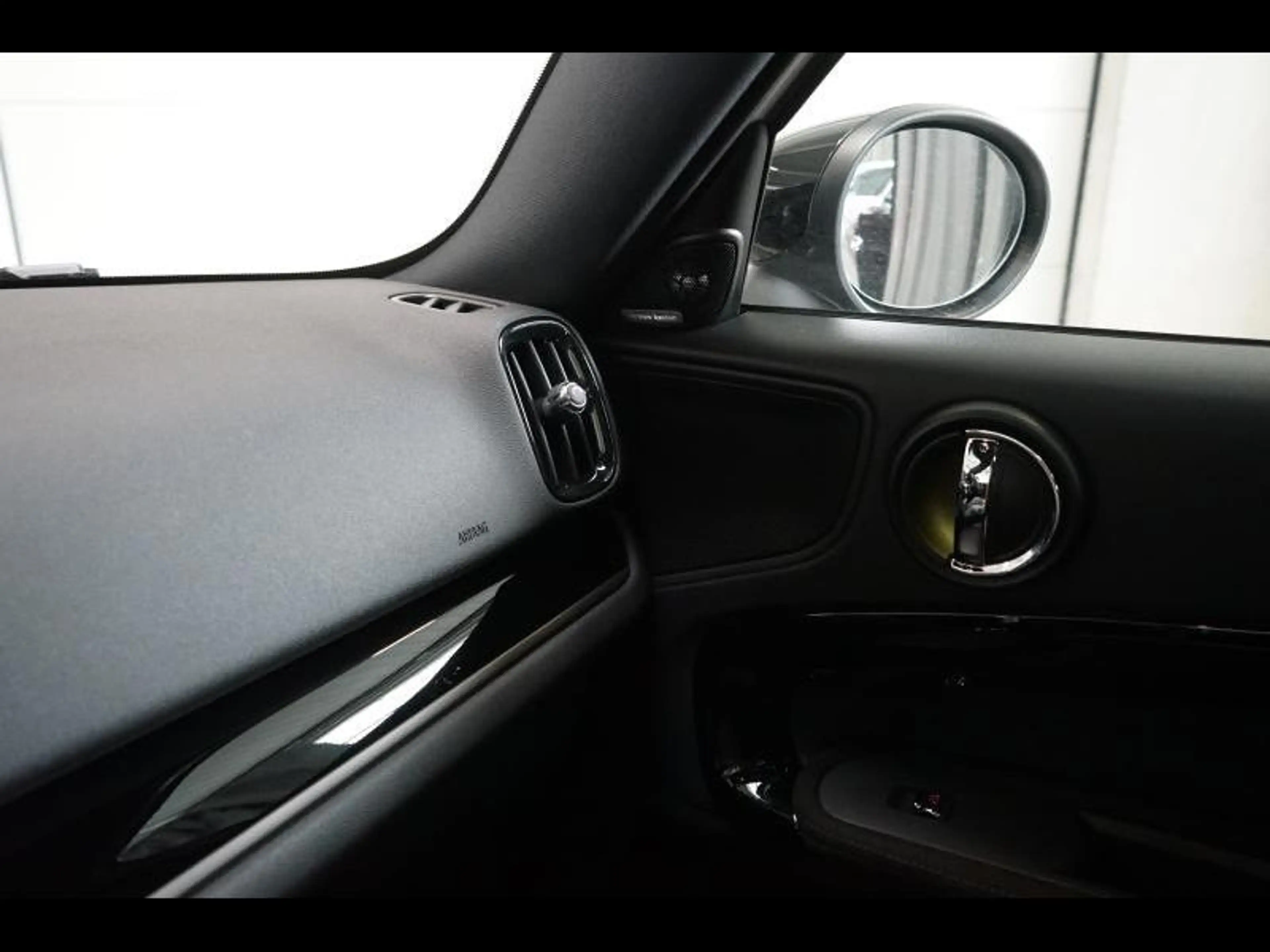 MINI Cooper SE Countryman panodak - hybrid - navi — photo 13
