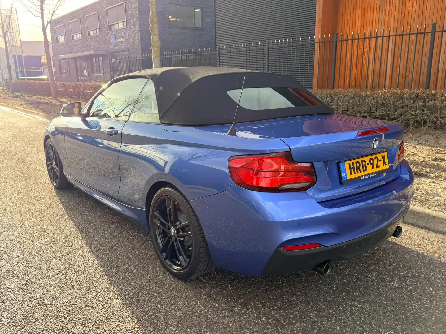 BMW 240 2-serie Cabrio M240i xDrive, LCi, incl. BTW, M-spo Bleu - 2