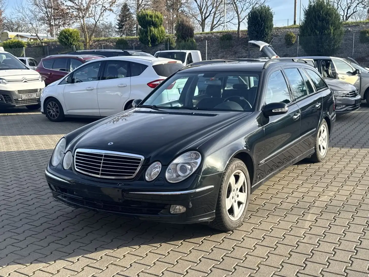Mercedes-Benz E 220 T CDI Automatik Avantgarde - 1