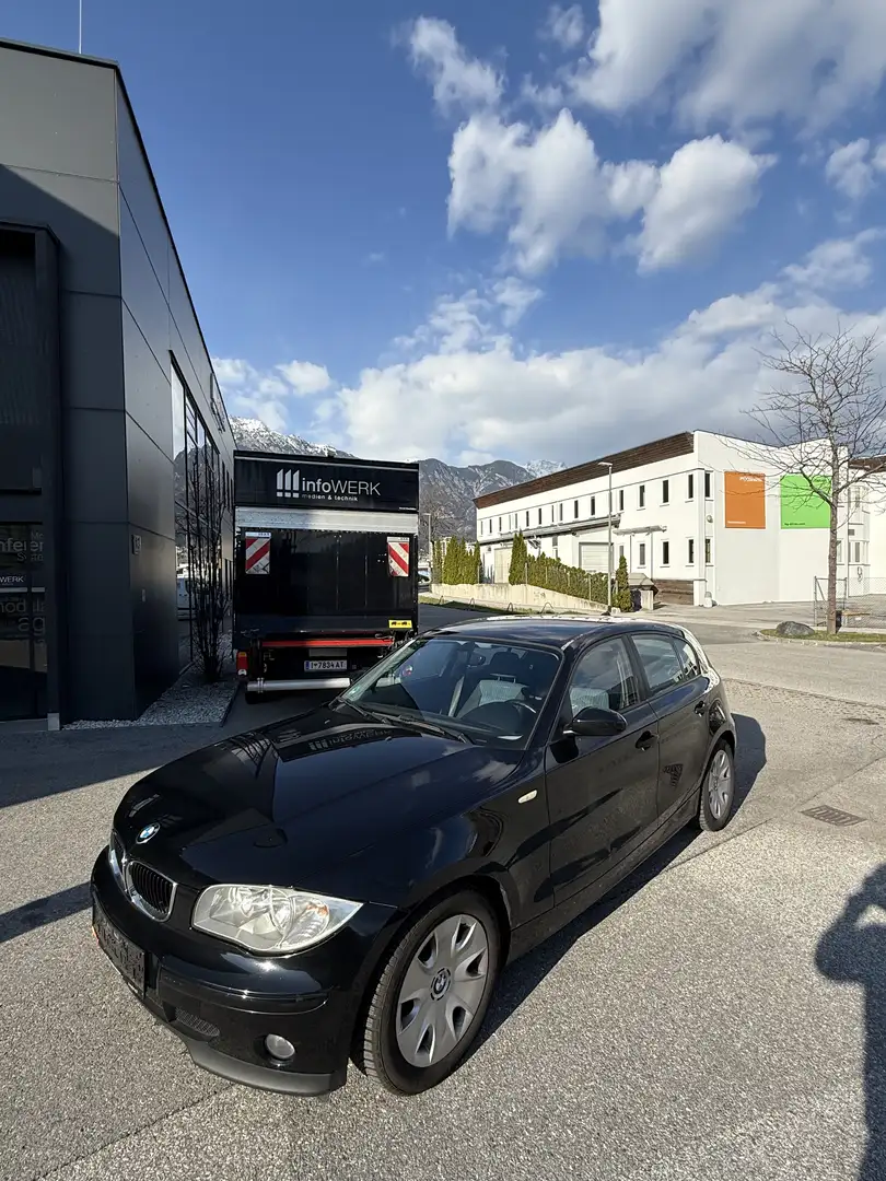 BMW 116 116i Schwarz - 2
