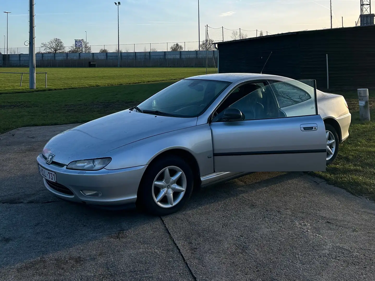 Peugeot 406 406 Coupe 2.0 16V Gris - 1
