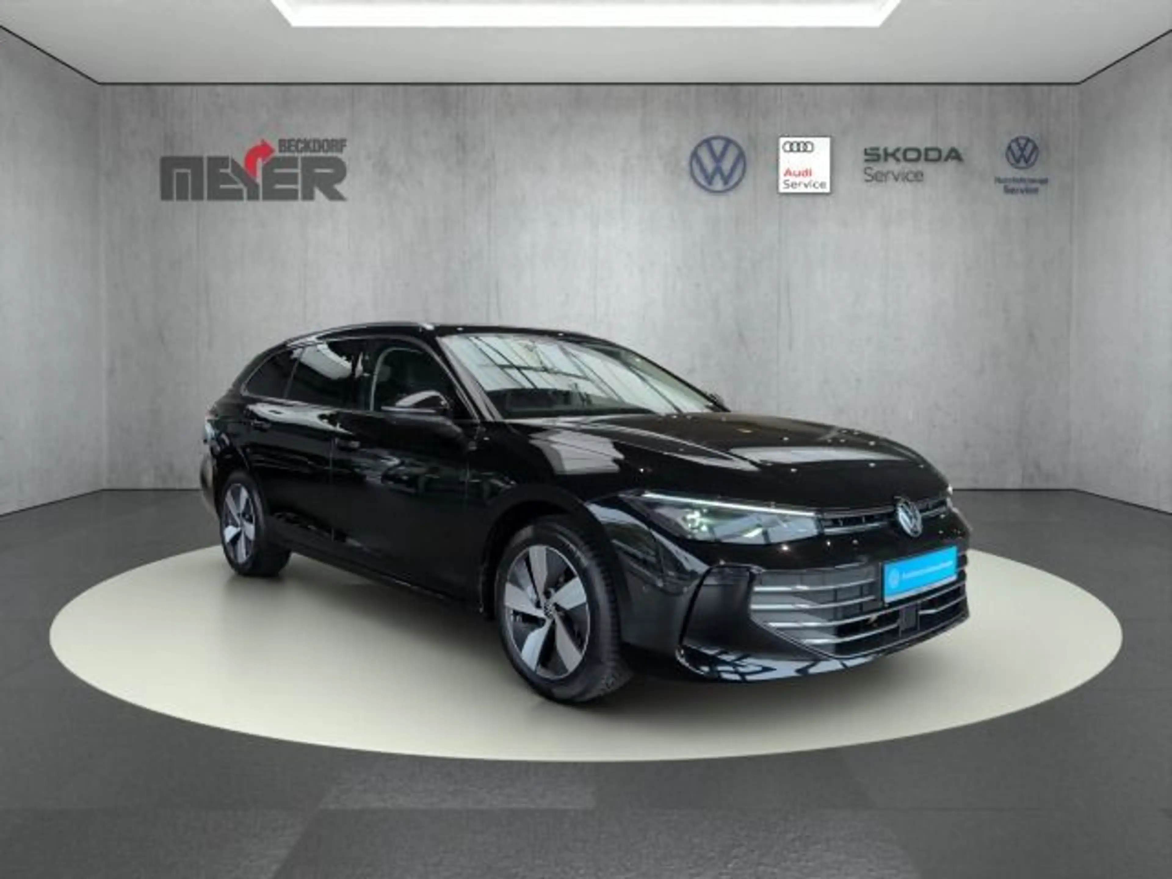 Volkswagen Passat Variant Passat Business 1.5 eTSI DSG — photo 8