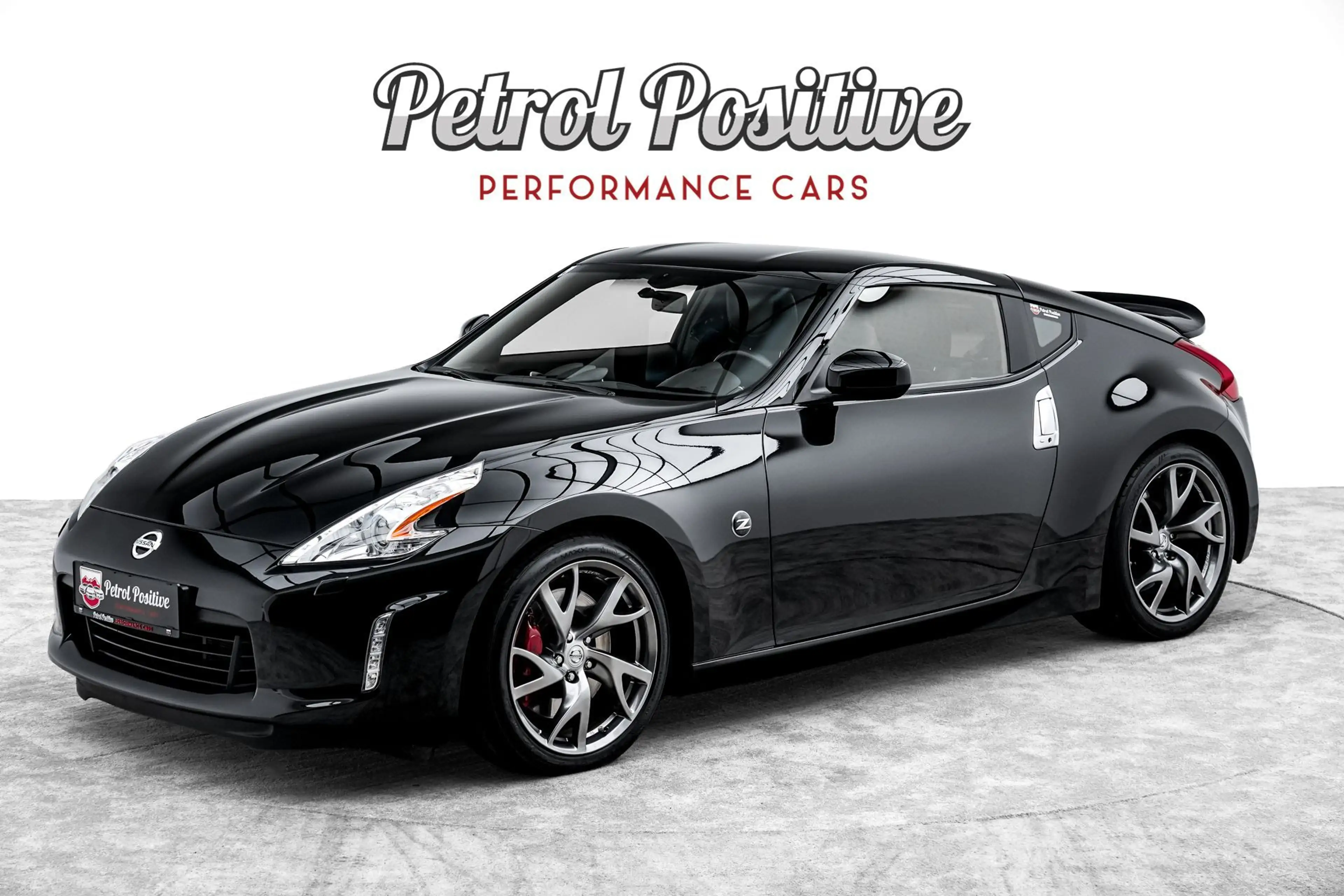 Nissan 370Z 370 Z Pack Facelift / Schalter / TOP — photo 2