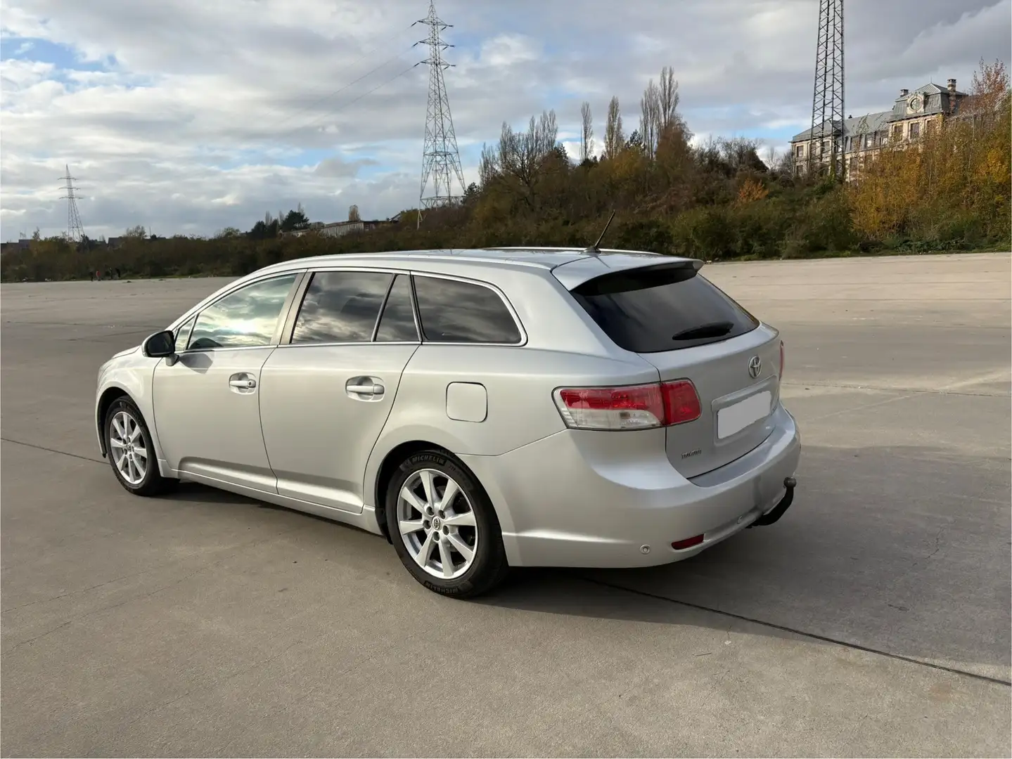 Toyota Avensis SW 150 D-4D FAP Lounge - 2