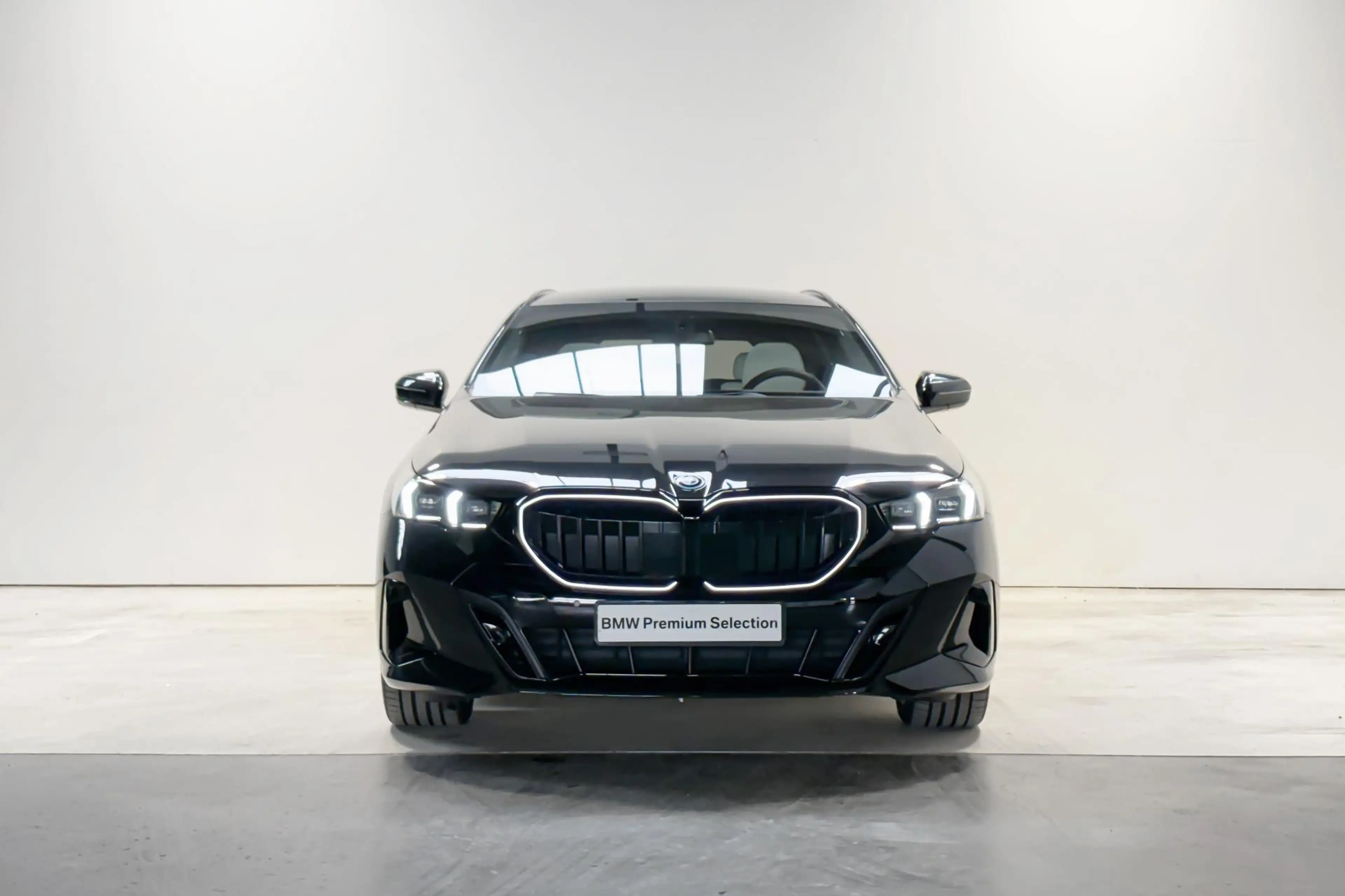 BMW 550 5 Serie Touring 550e xDrive — photo 5