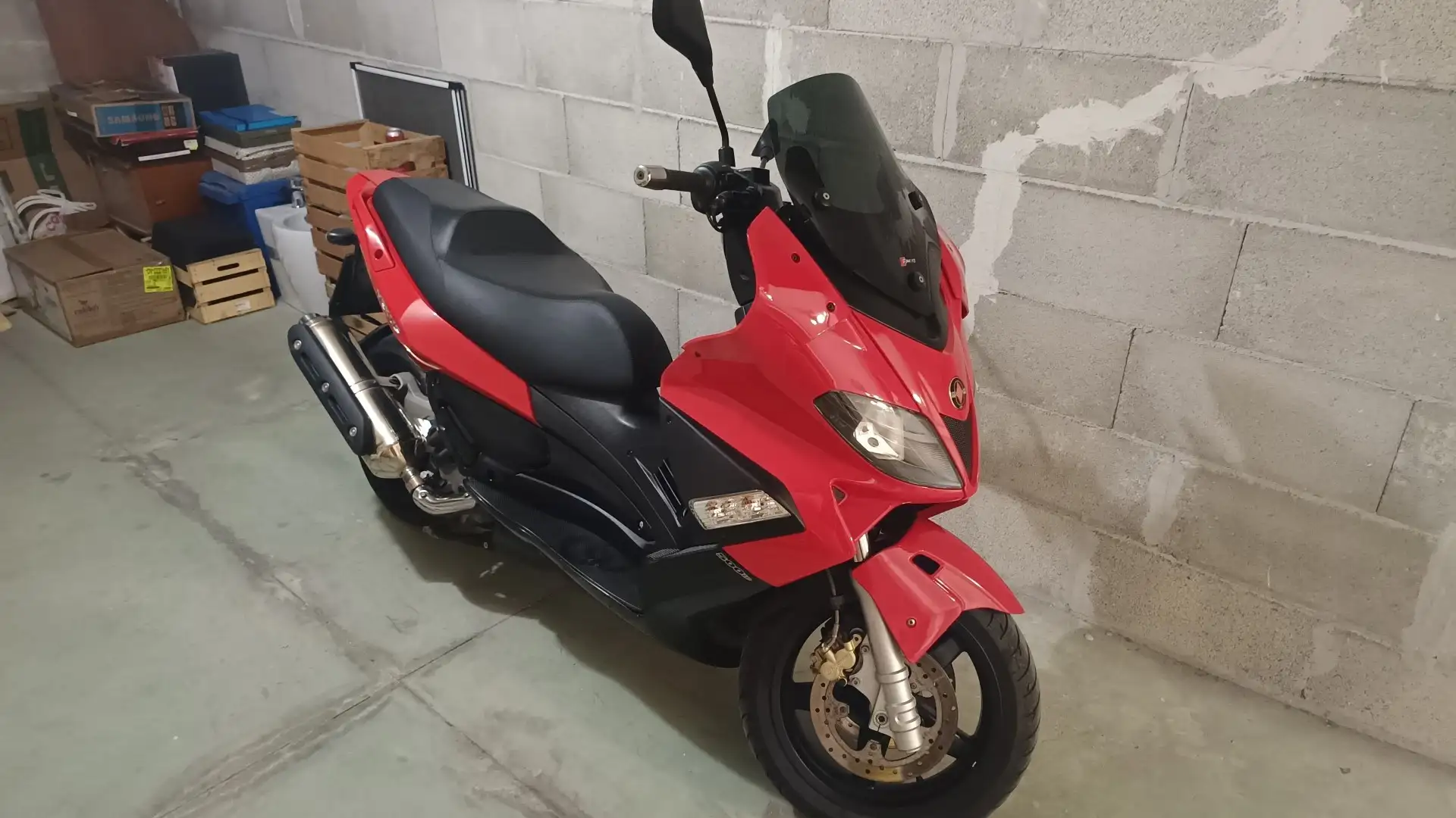 Gilera Nexus 500 Rosso - 1